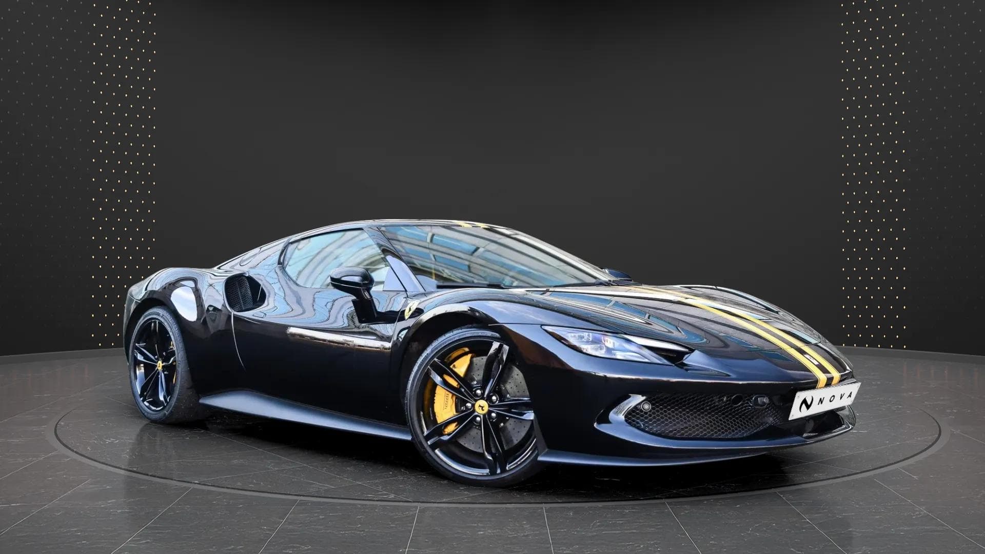 Ferrari 296 GTB 2023 - Photo 2