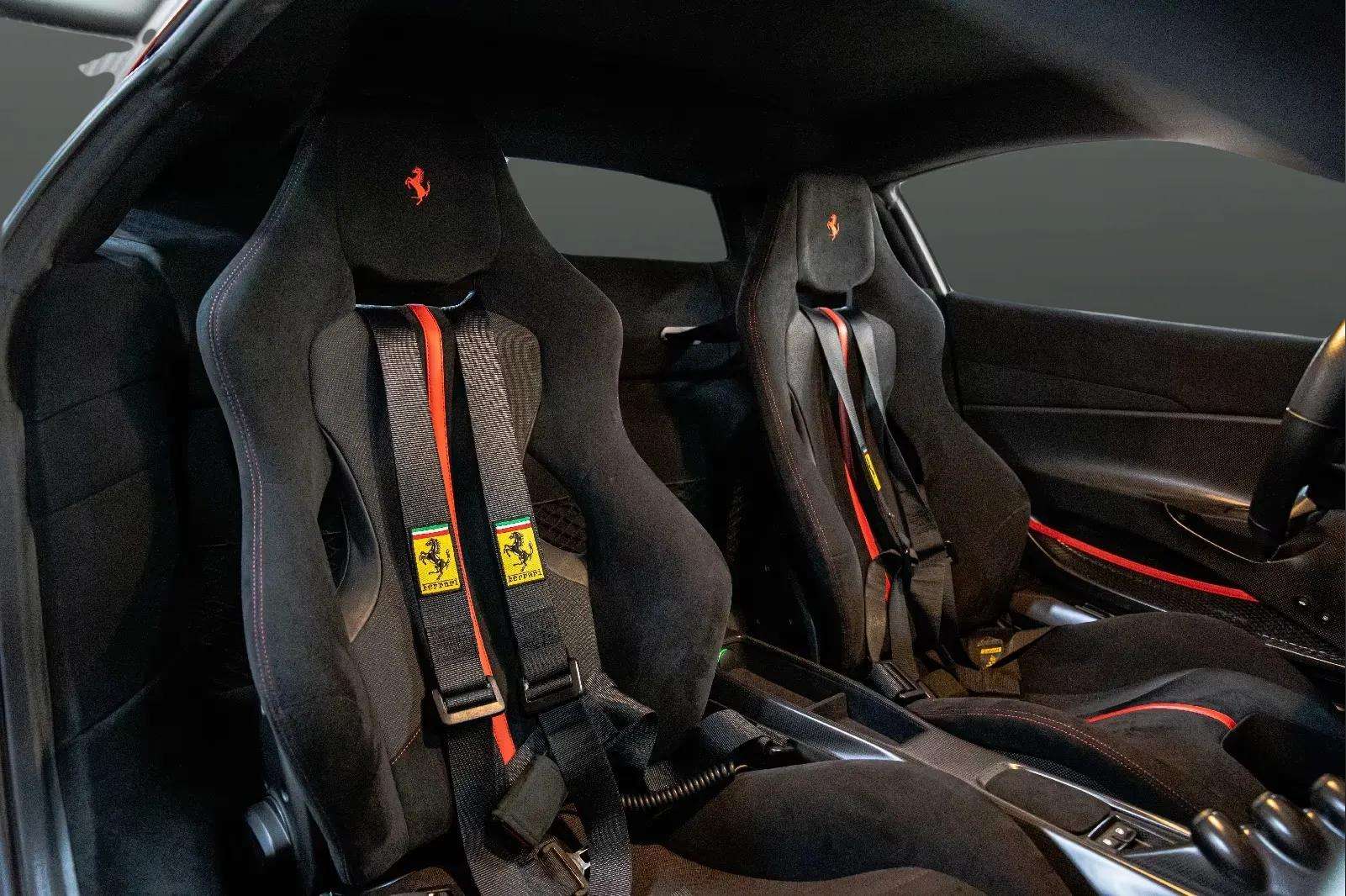 Ferrari 488 Pista 2019 - Photo 2
