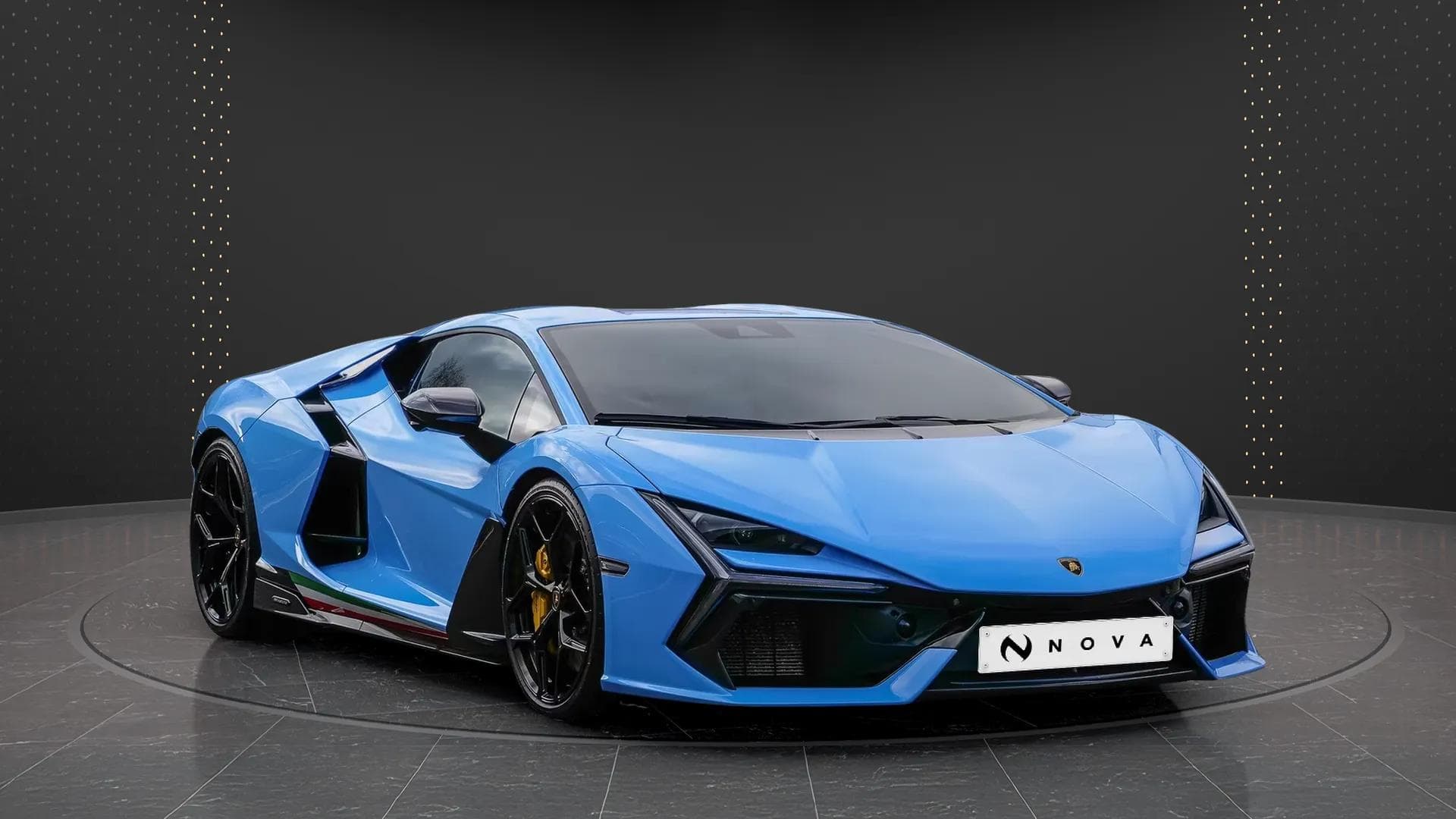 Lamborghini Revuelto 2024 - Photo principale