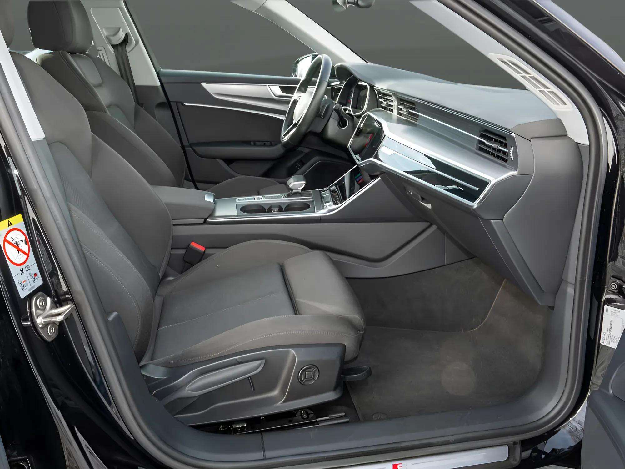 Audi A6 2022 - Photo 3