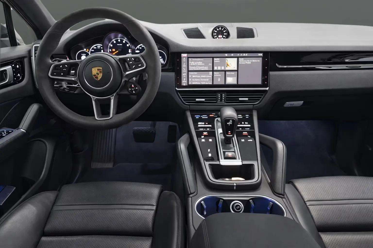 Porsche Cayenne 2020 - Photo 2