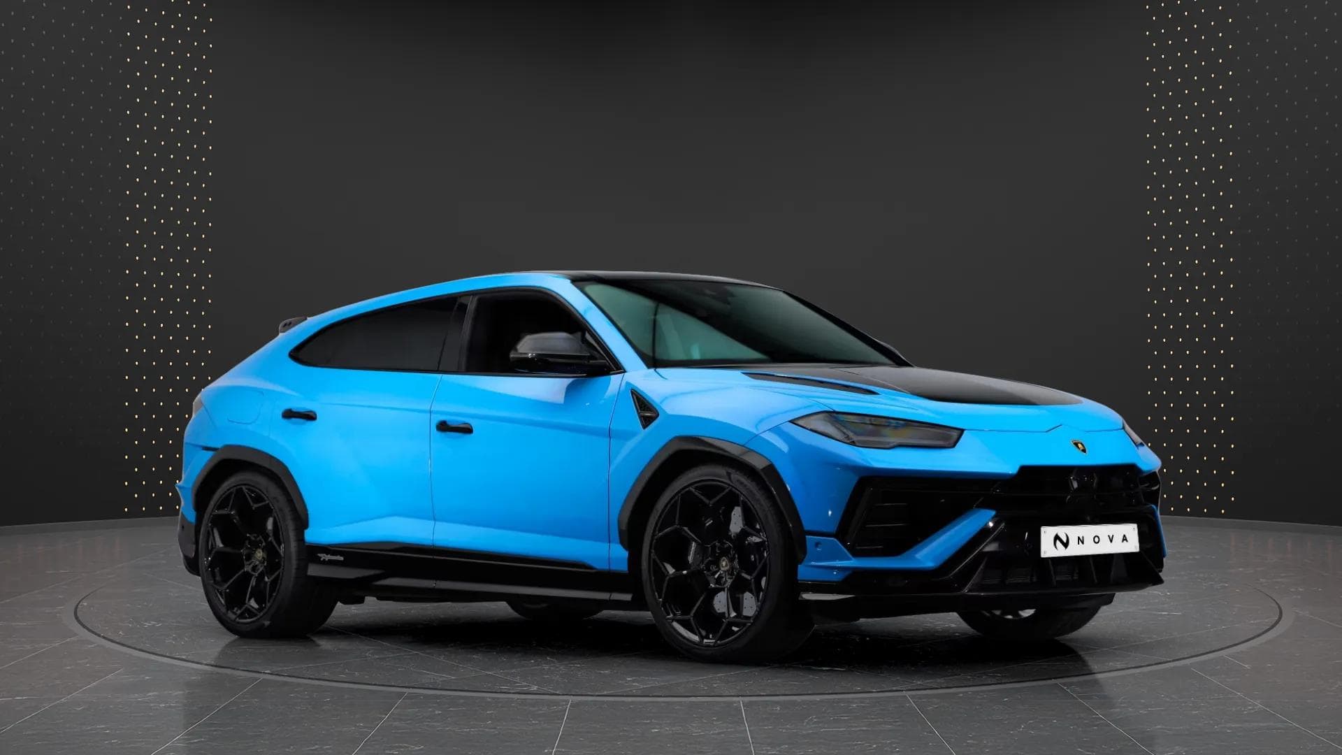 Lamborghini Urus 2023 - Photo principale