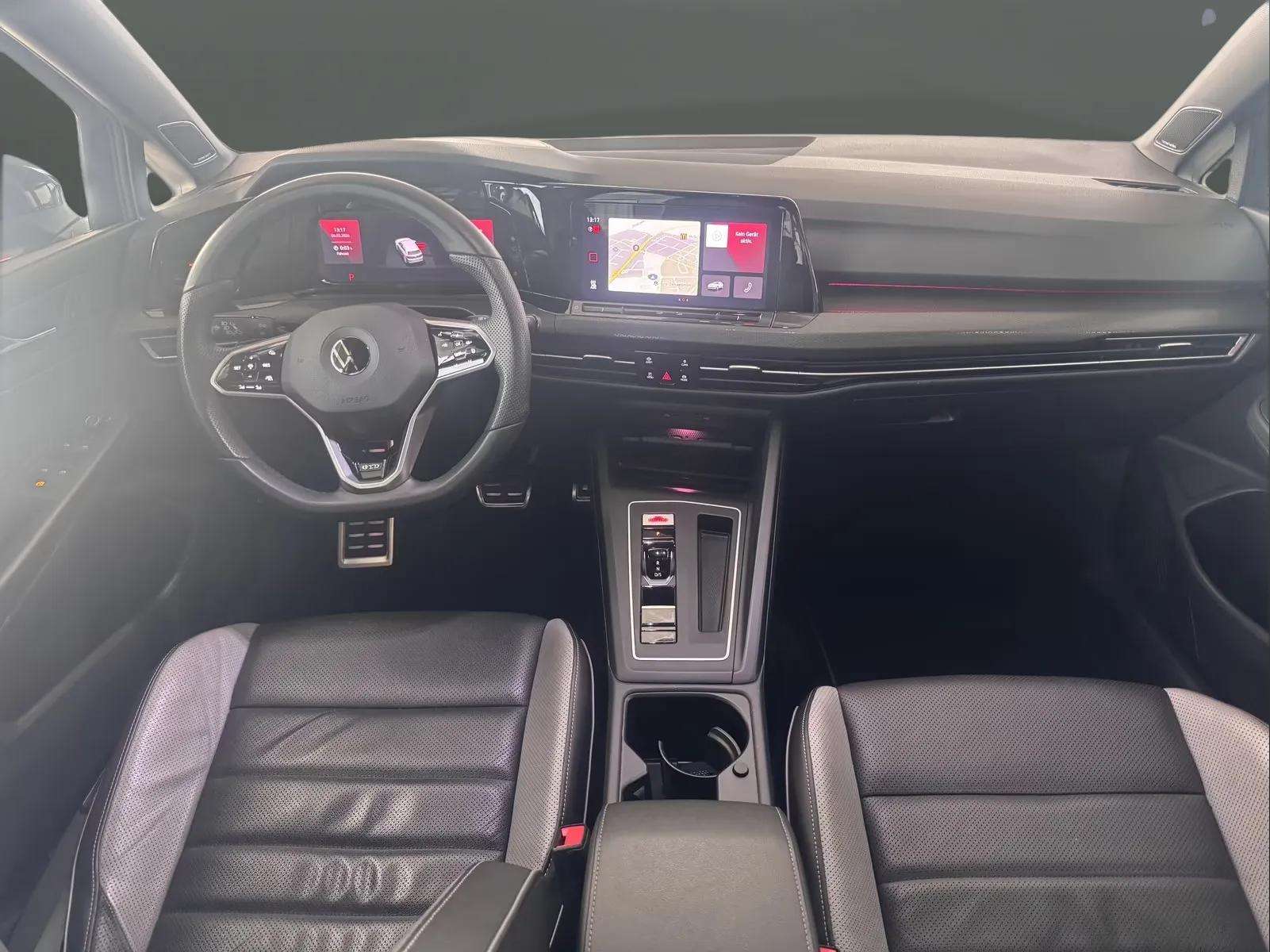 Volkswagen Golf 2021 - Photo 4