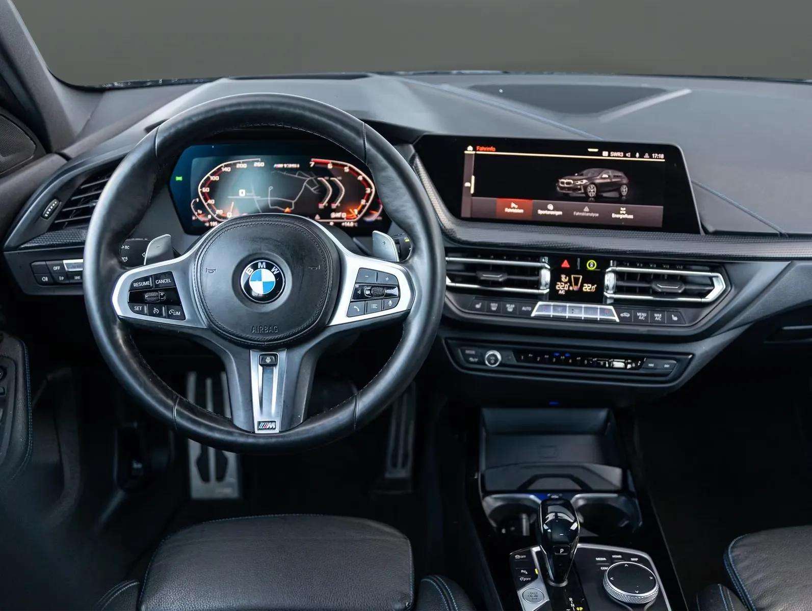 BMW M135 2021 - Photo 4