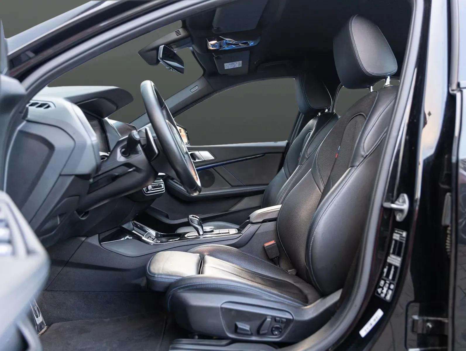 BMW M135 2021 - Photo 2