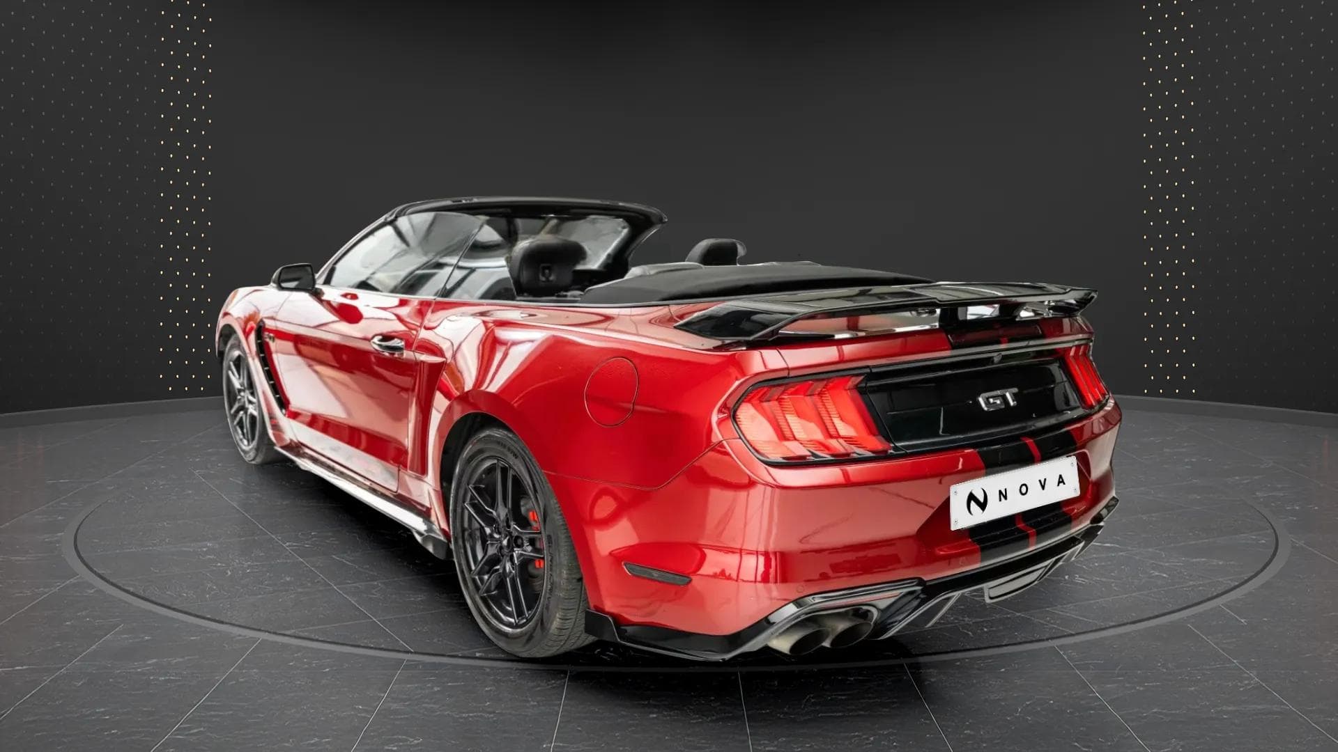 Ford Mustang 2018 - Photo 2