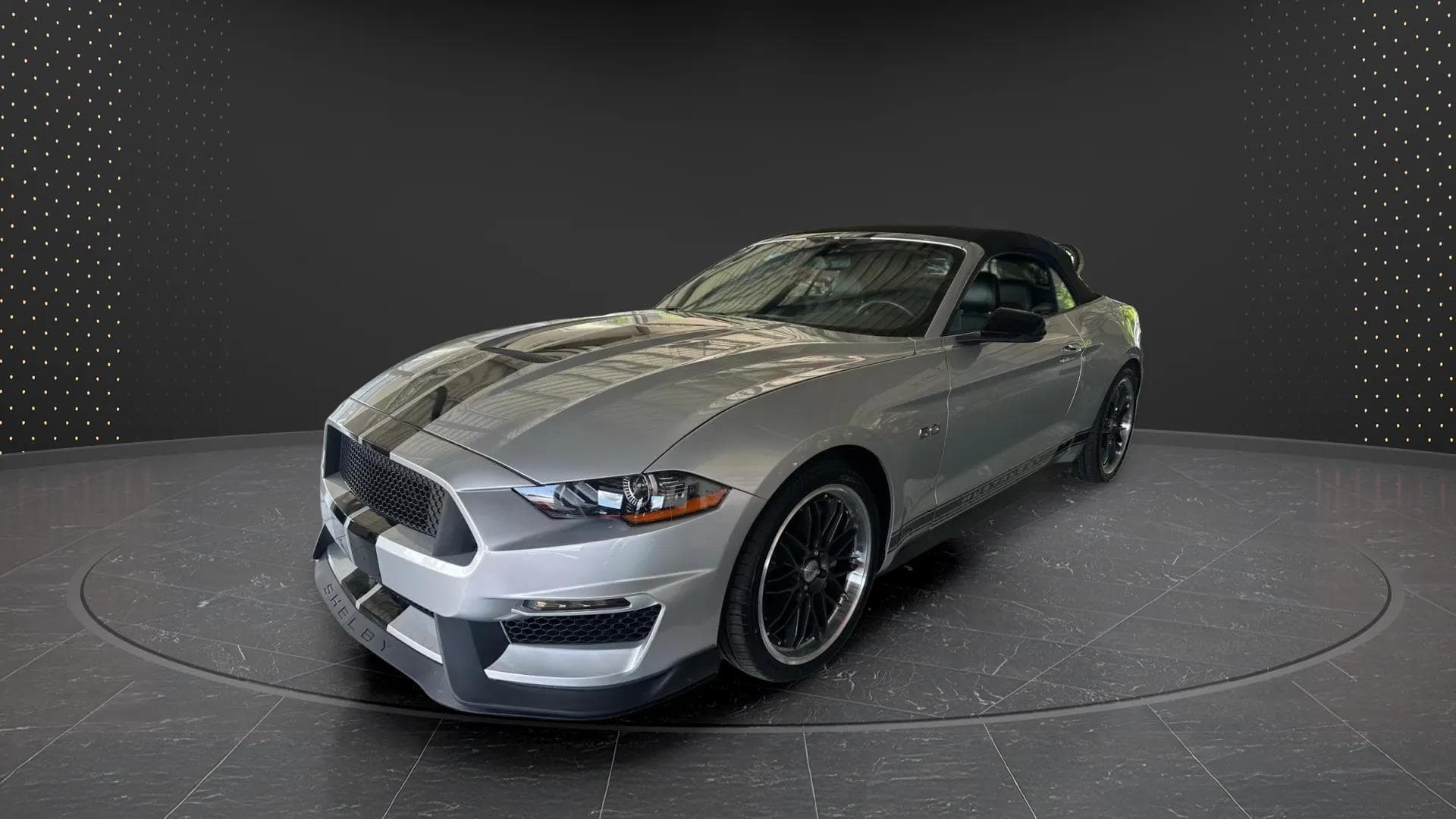 Ford Mustang 2018 - Photo principale