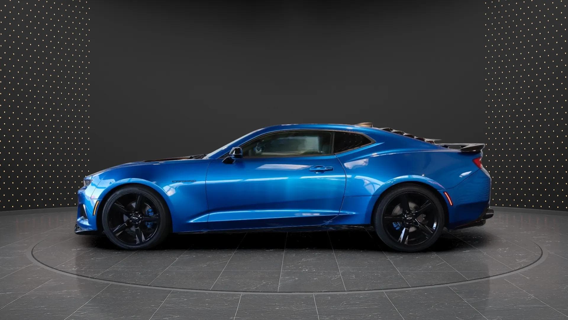 Chevrolet Camaro 2018 - Photo 2