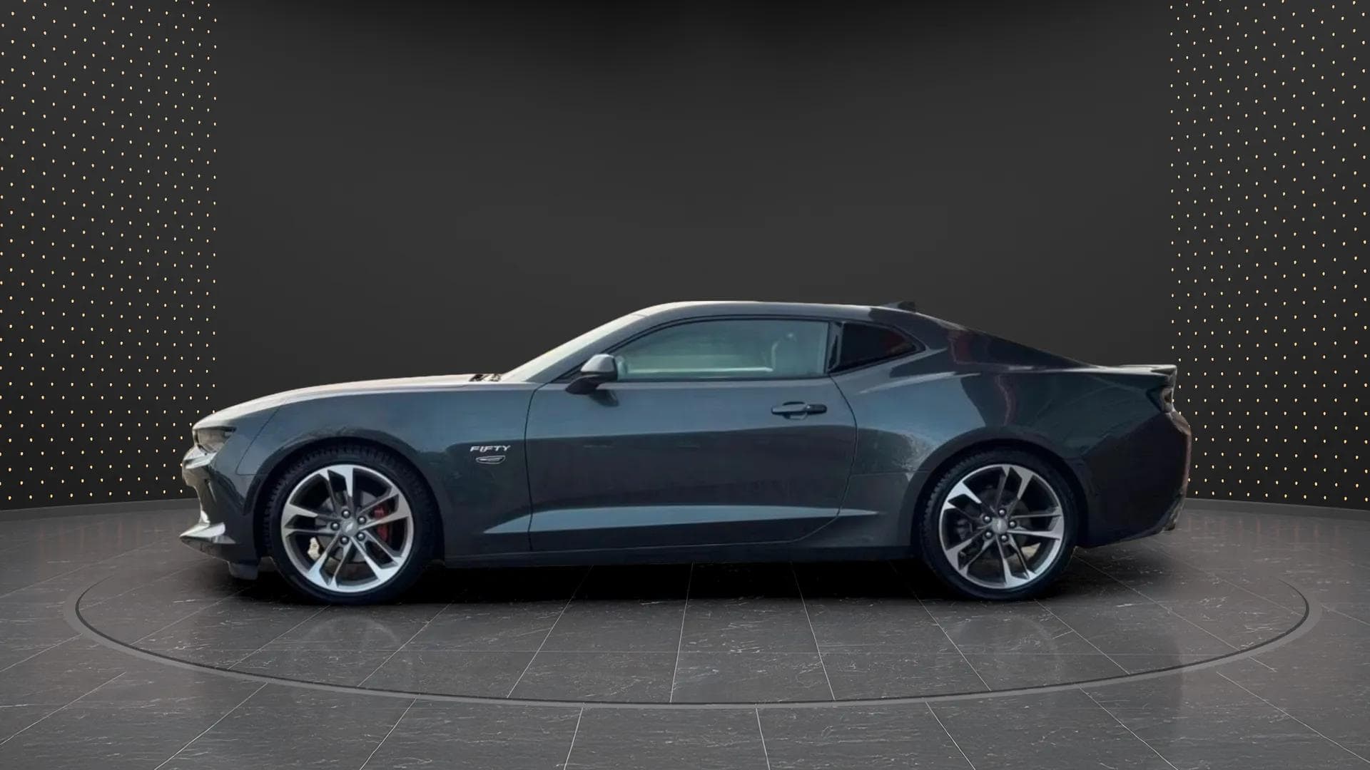 Chevrolet Camaro 2017 - Photo 2