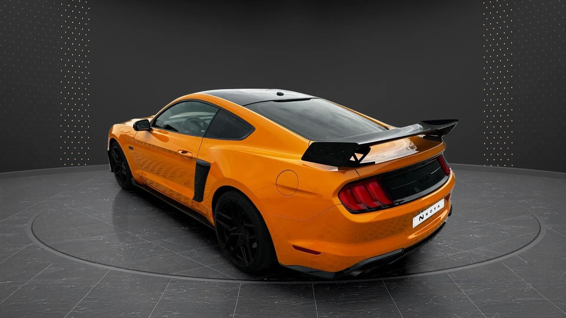 Ford Mustang 2019 - Photo 2