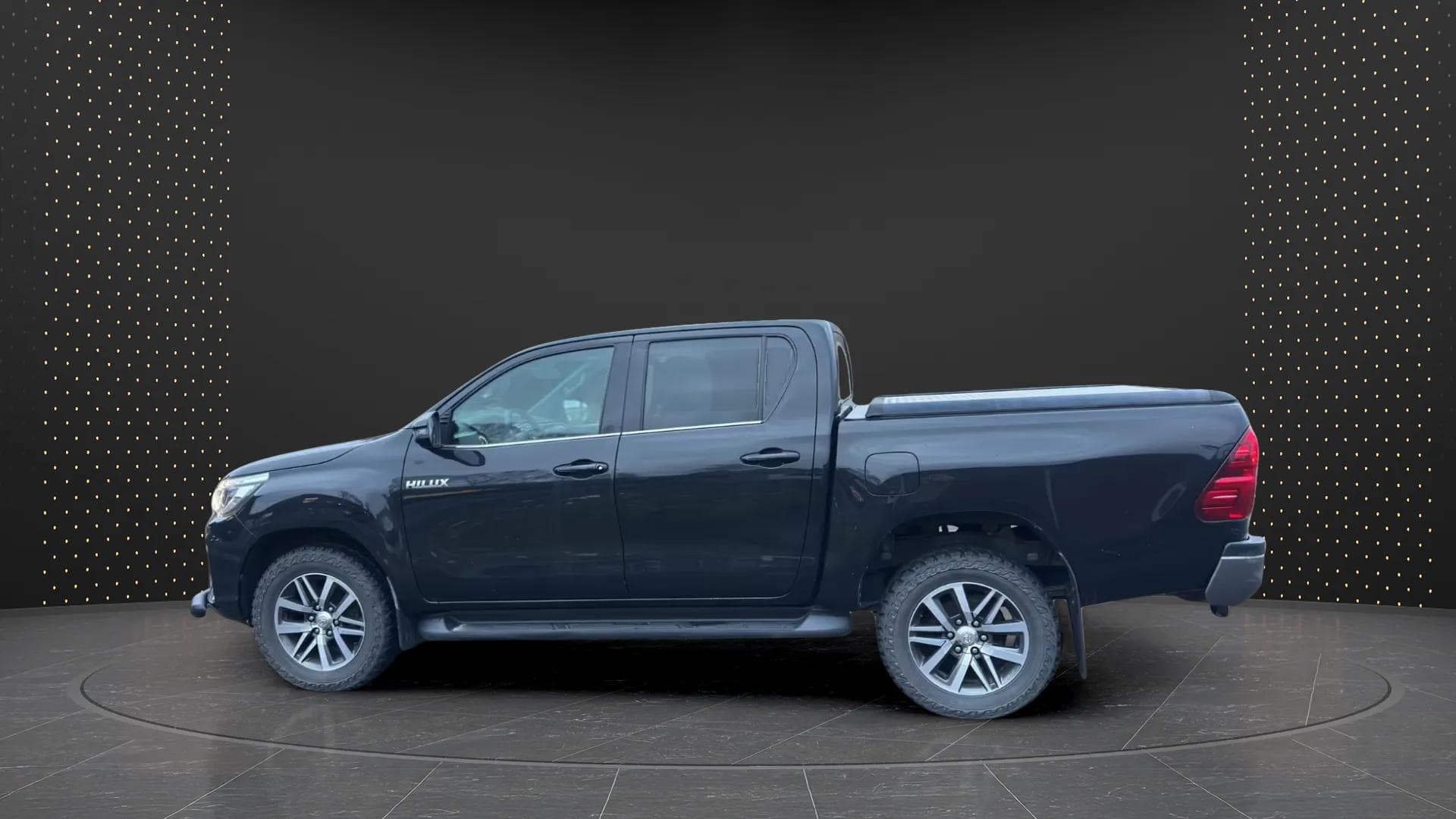 Toyota Hilux 2020 - Photo 2