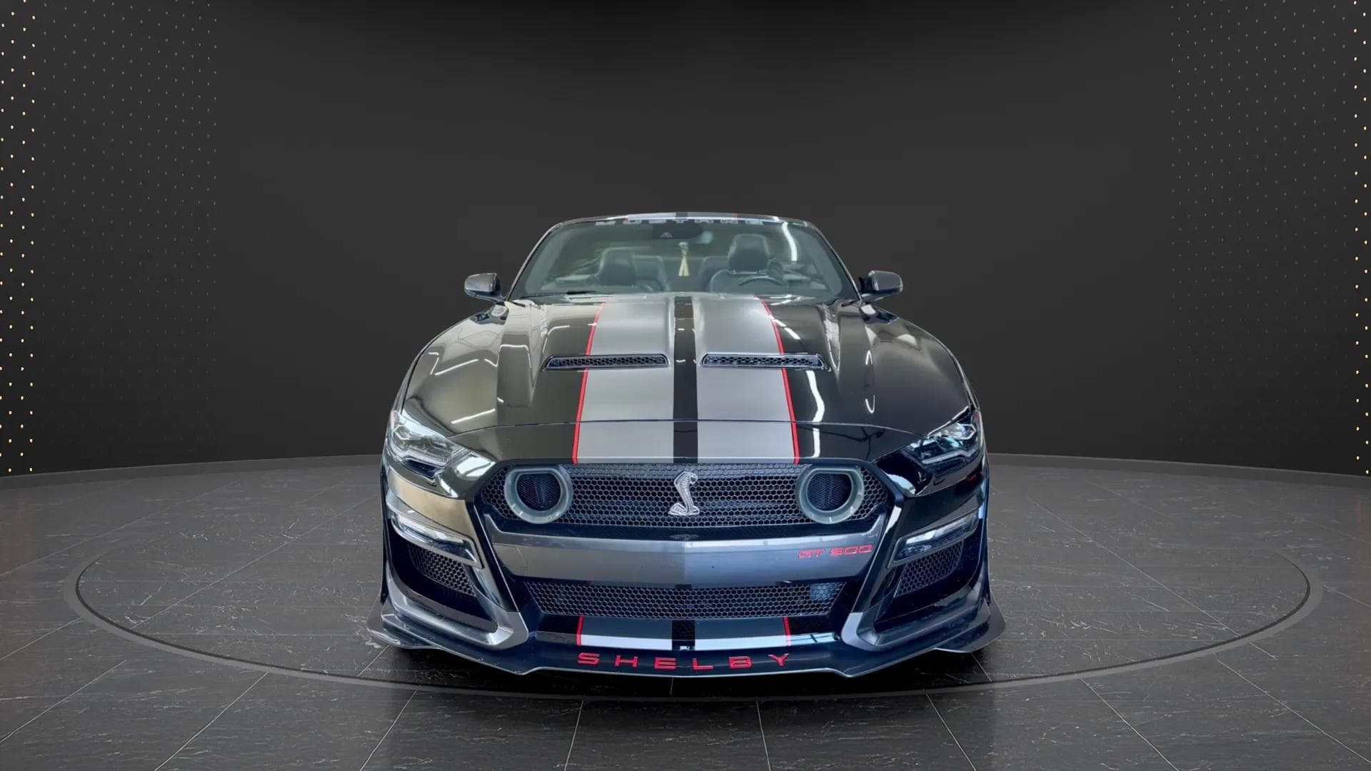 Ford Mustang 2020 - Photo 3