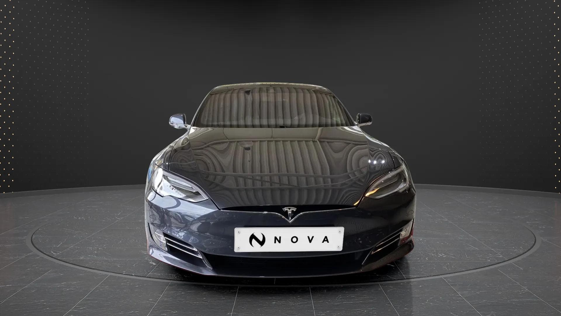 Tesla Model S 2016 - Photo 2