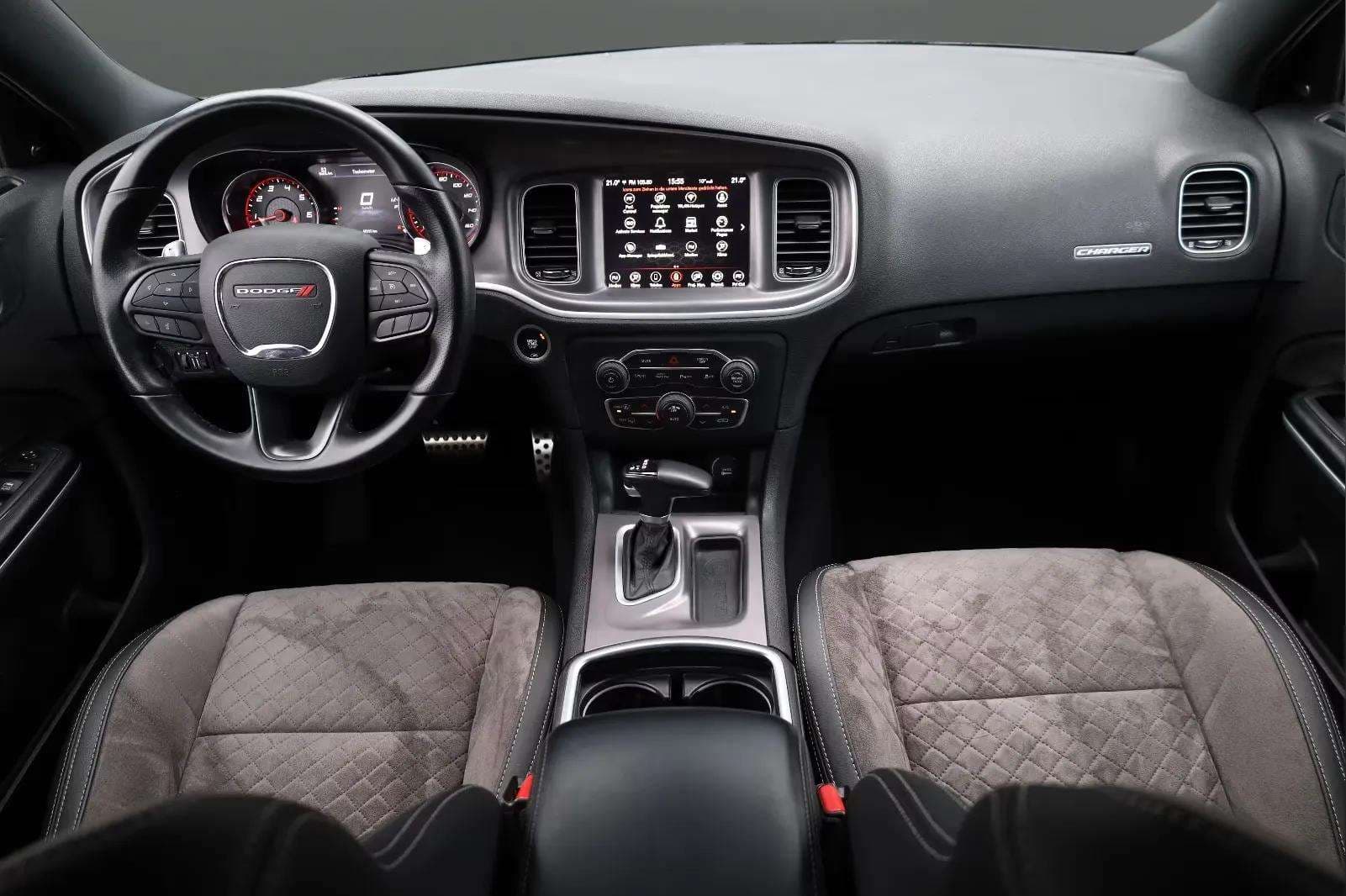 Jaguar XF 2019 - Photo 2