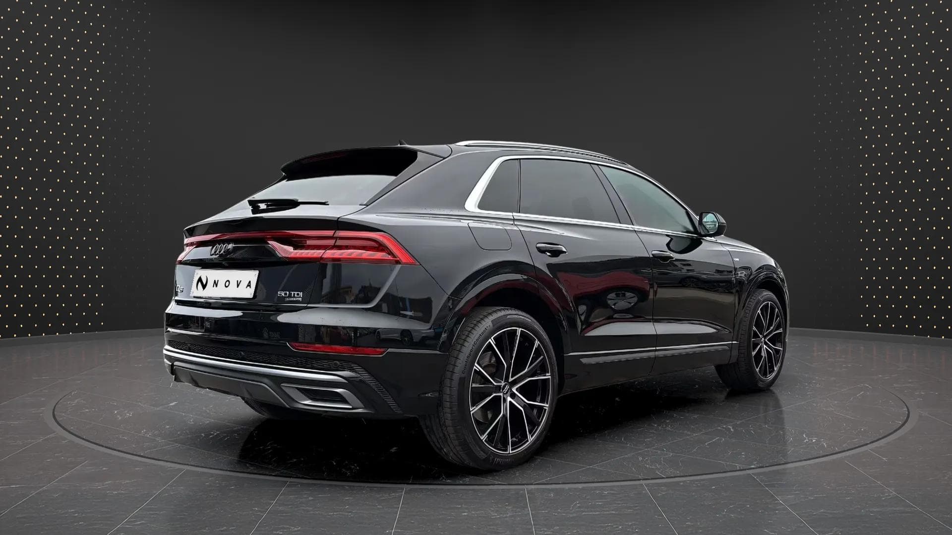 Audi Q8 2019 - Photo 3