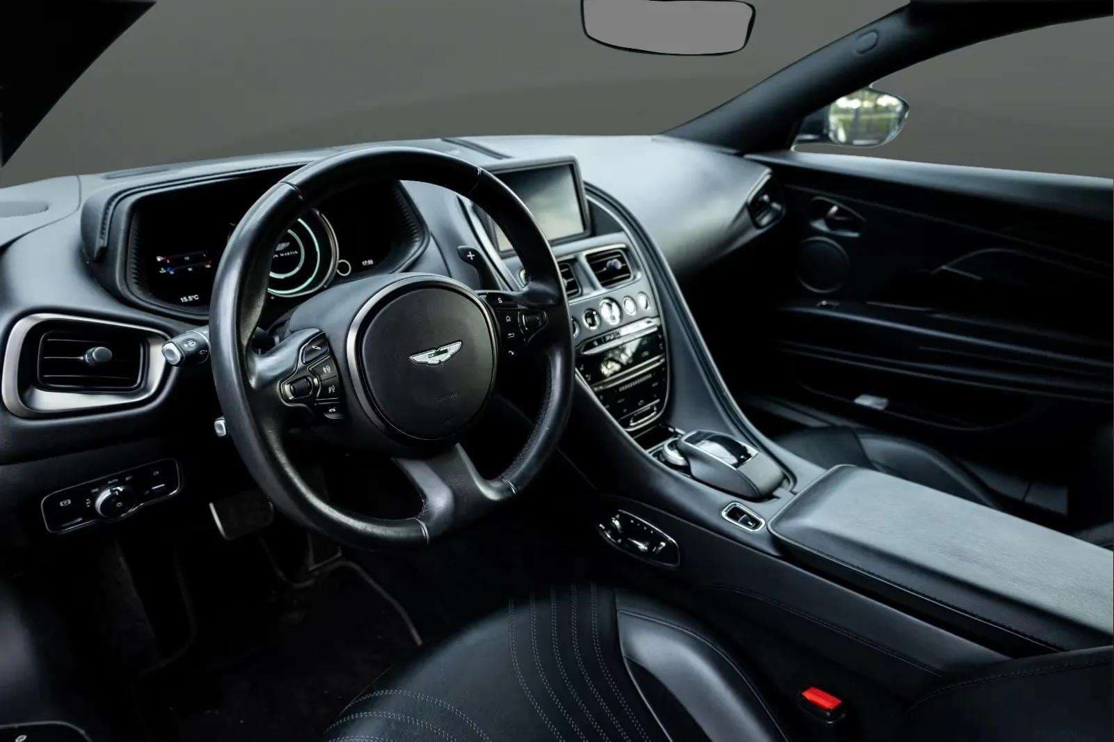 Aston Martin DB11 2020 - Photo 4