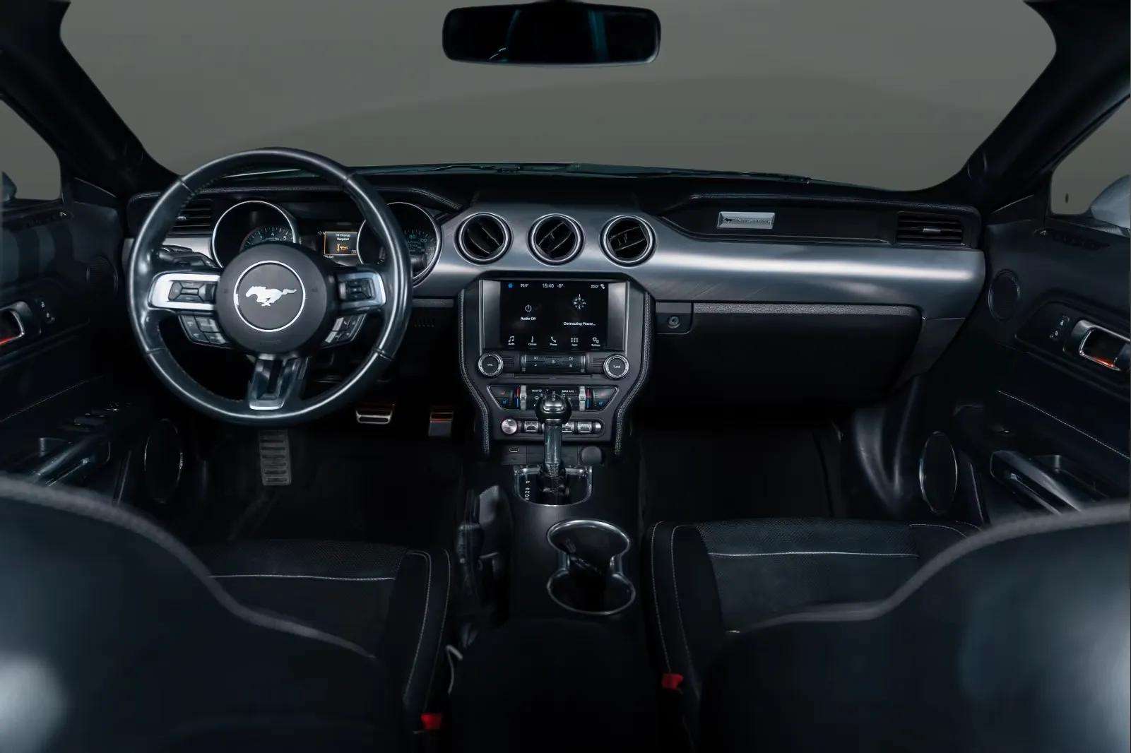 Ford Mustang 2018 - Photo 4