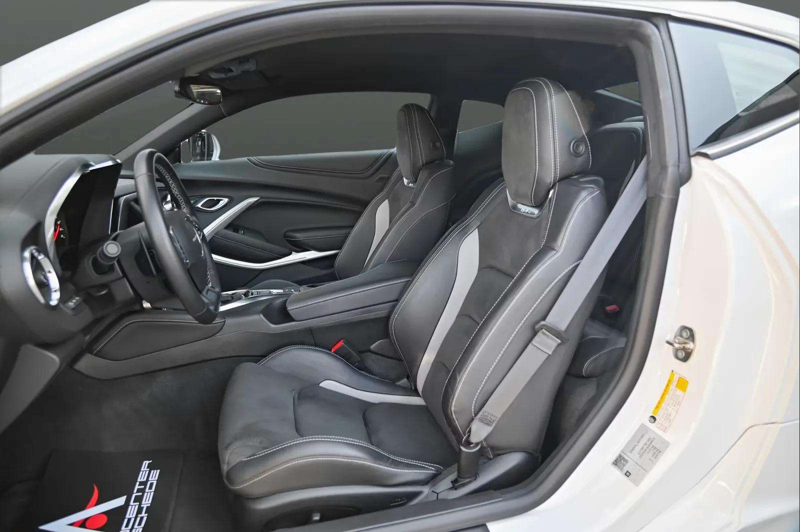 Chevrolet Camaro 2019 - Photo 4