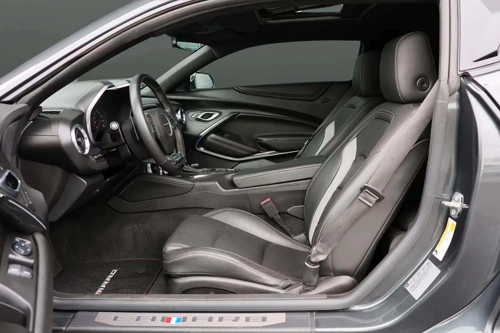Chevrolet Camaro 2017 - Photo 4