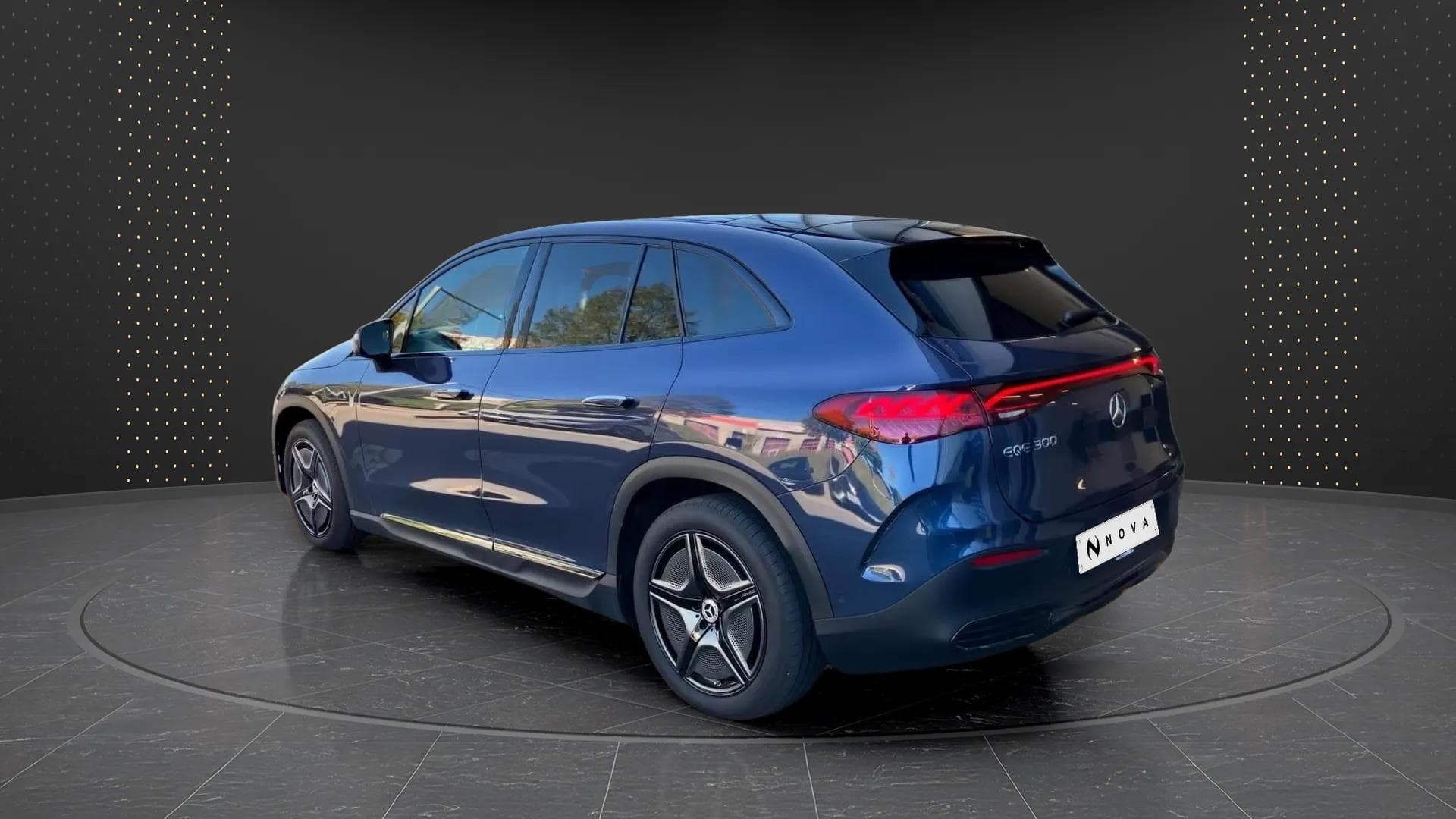 Mercedes-Benz EQE 2023 - Photo 3