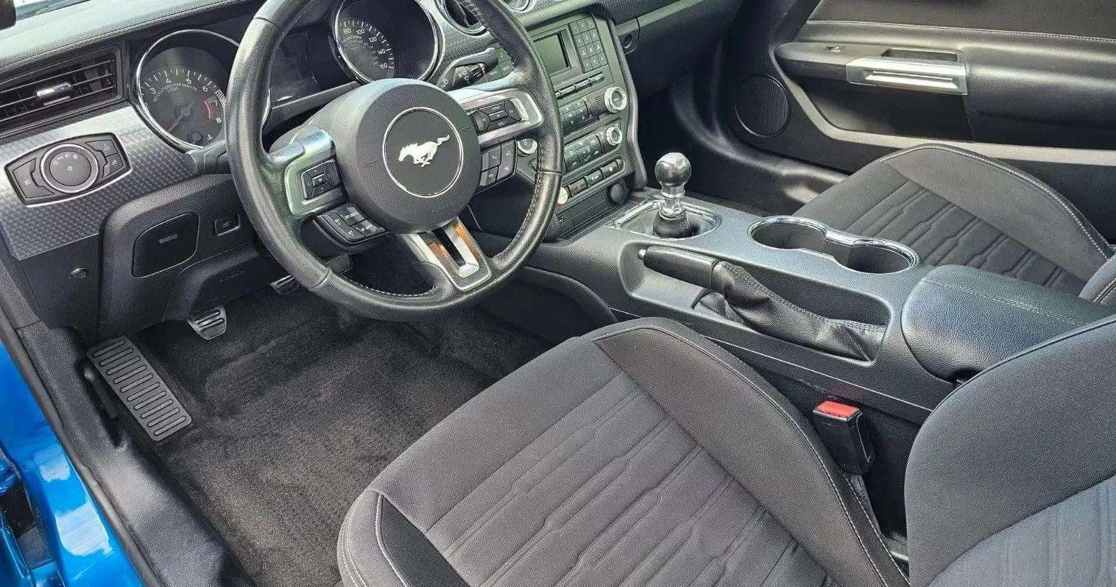 Ford Mustang 2017 - Photo 5