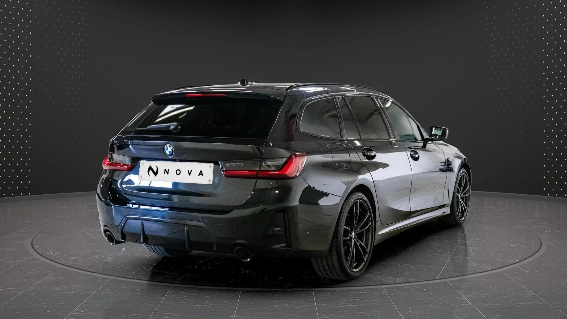 BMW Série 3 20 2023 - Photo 2