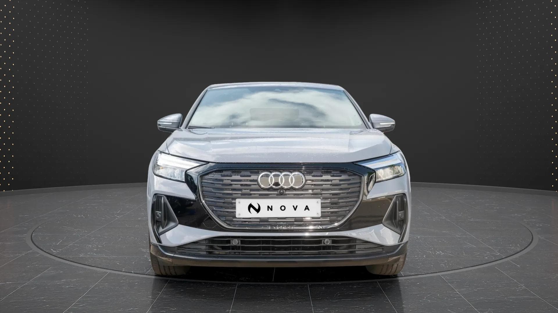 Audi Q4 e-tron 2022 - Photo 3