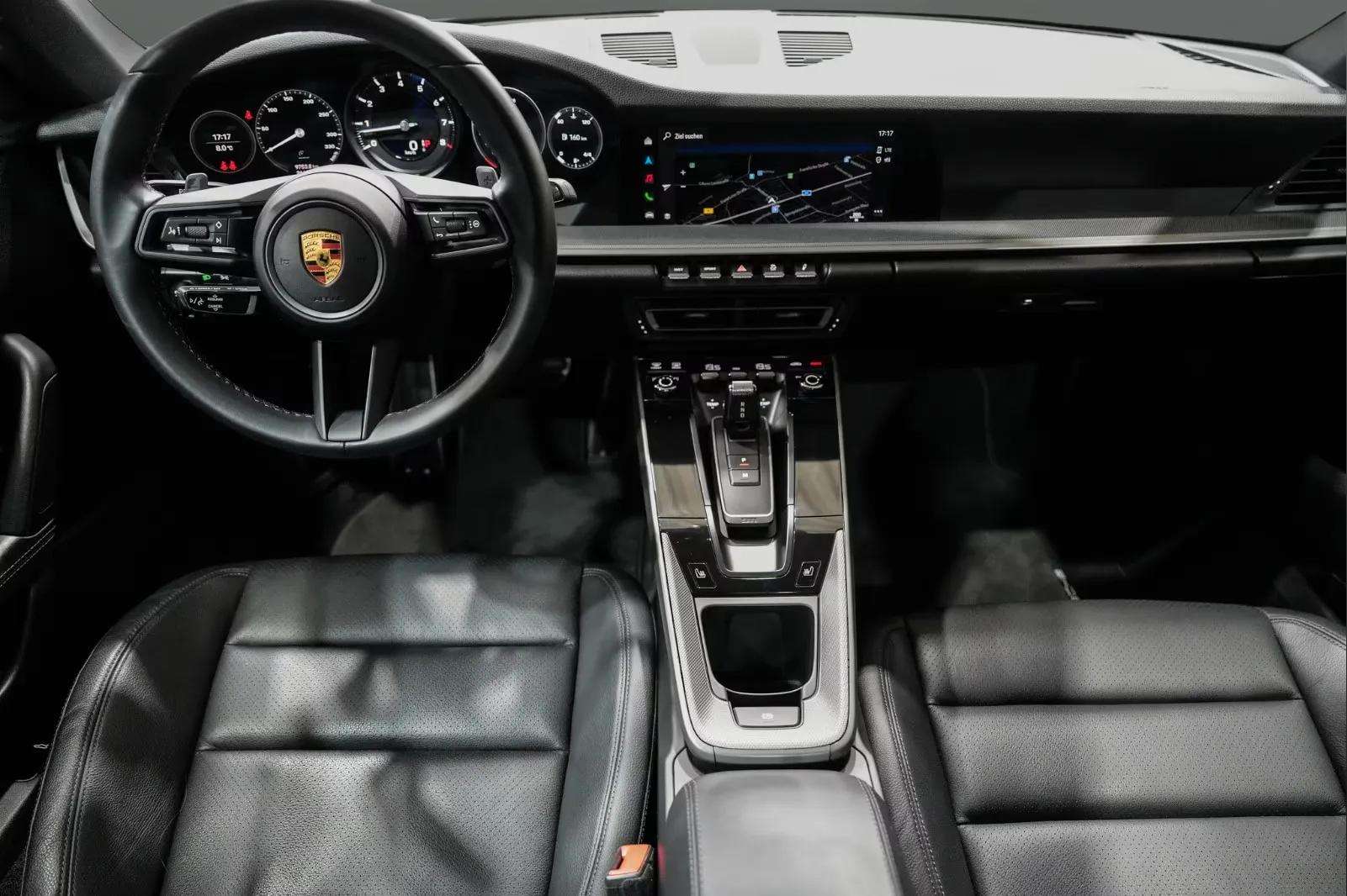 Porsche 992 2021 - Photo 5