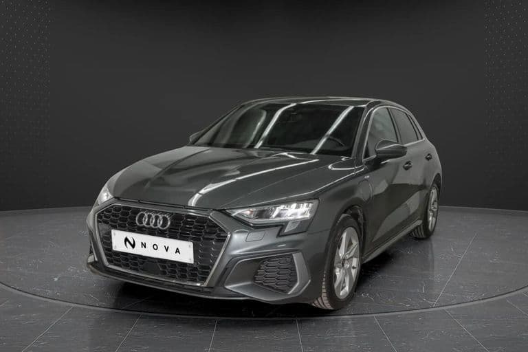 Audi A3 2021 - Photo principale