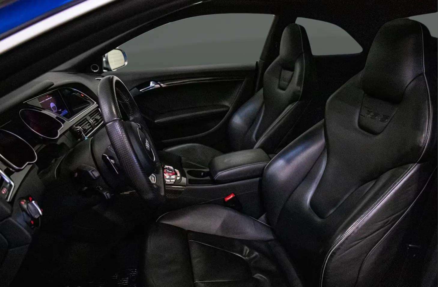 Audi RS5 2013 - Photo 3