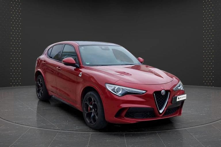 Alfa Romeo Stelvio 2019 - Photo principale