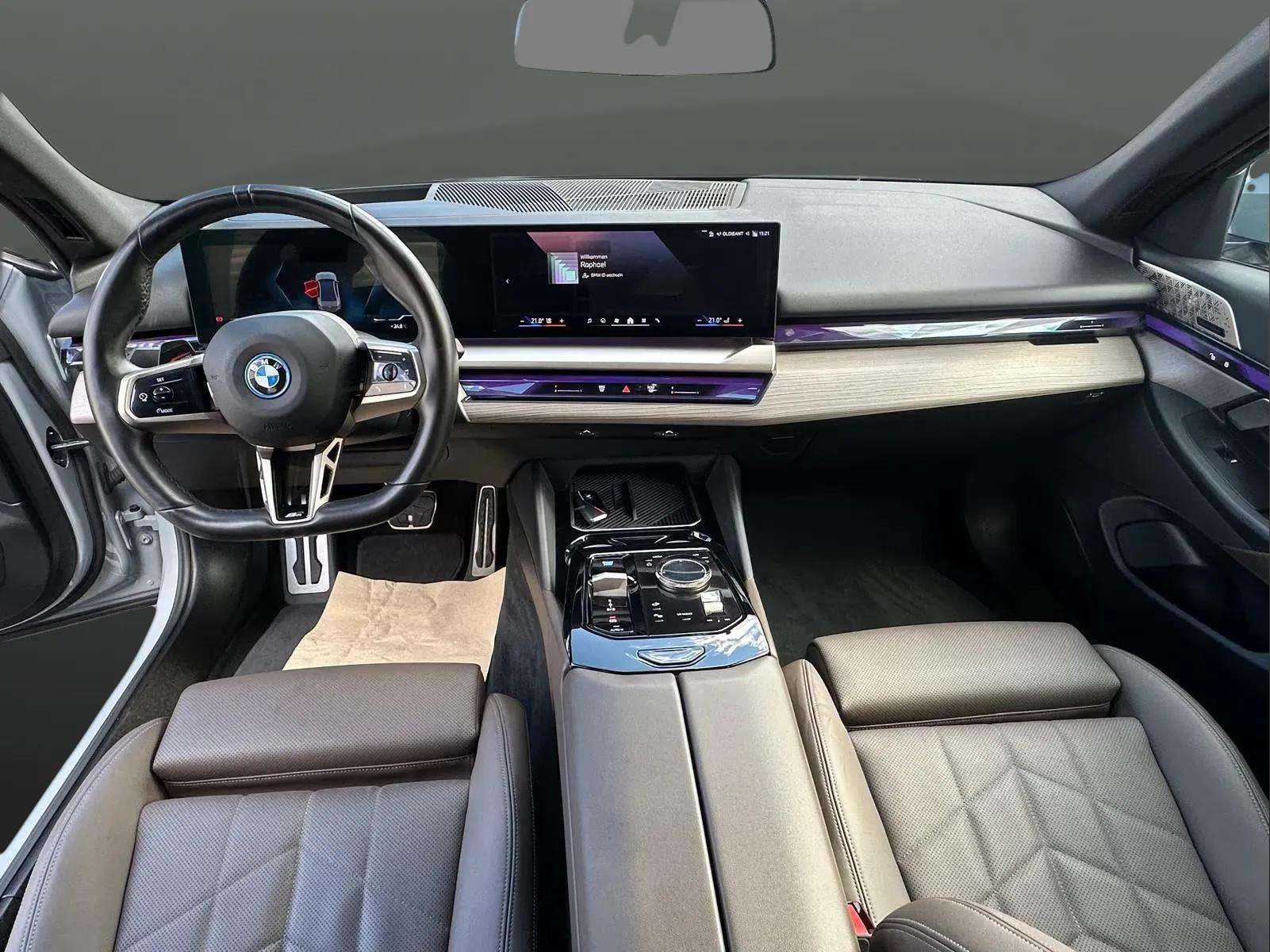 BMW i5 2024 - Photo 4