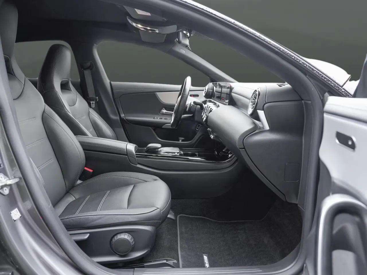 Mercedes-Benz CLA 250 Shooting Brake 2021 - Photo 3