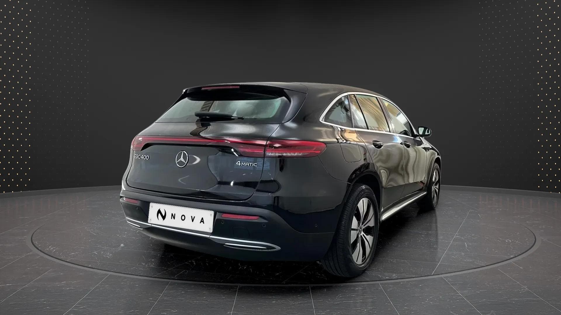 Mercedes-Benz EQC 2022 - Photo 4