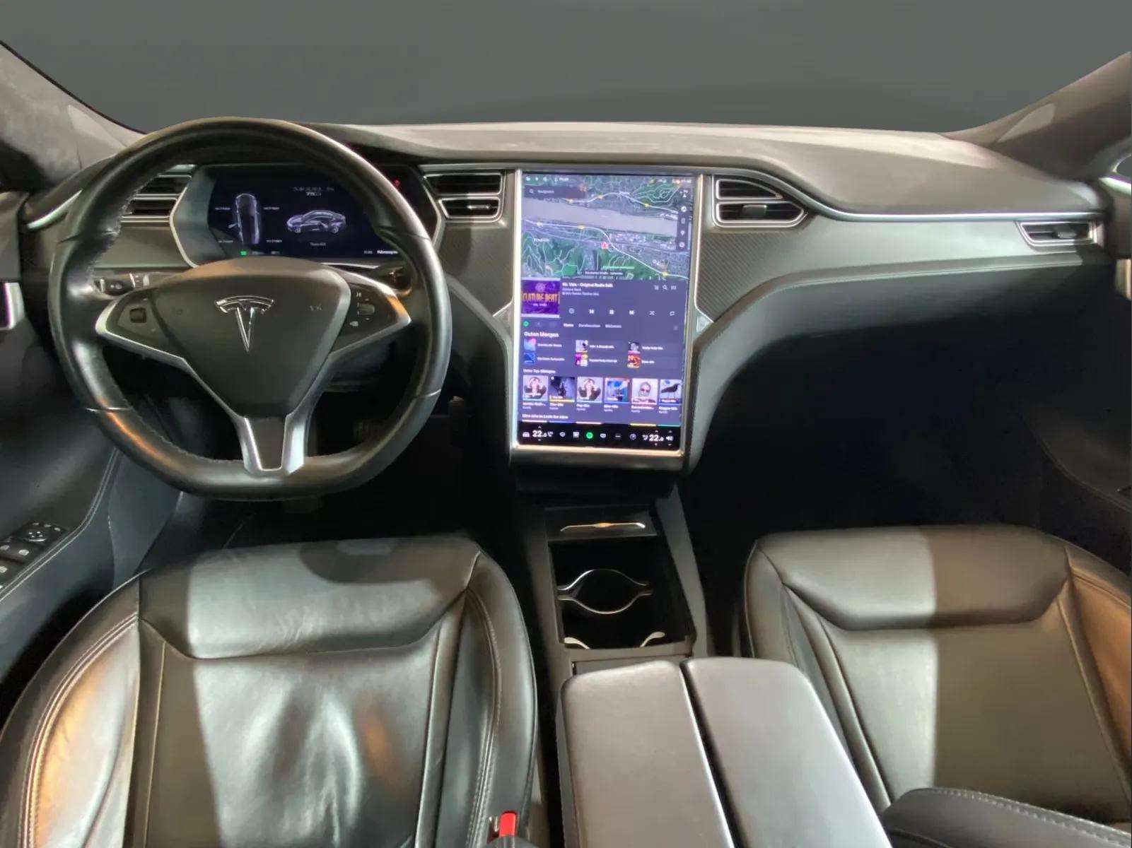 Tesla Model S 2016 - Photo 4