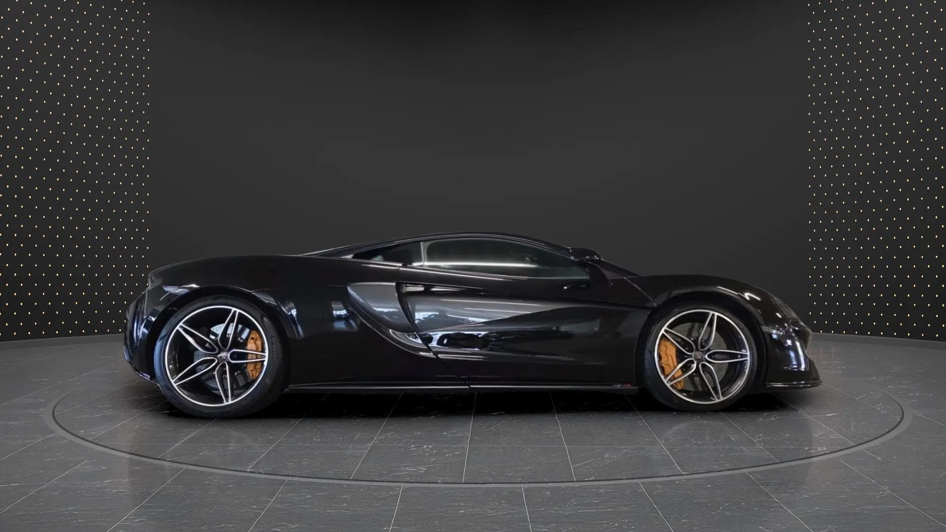 McLaren 570S 2017 - Photo 3