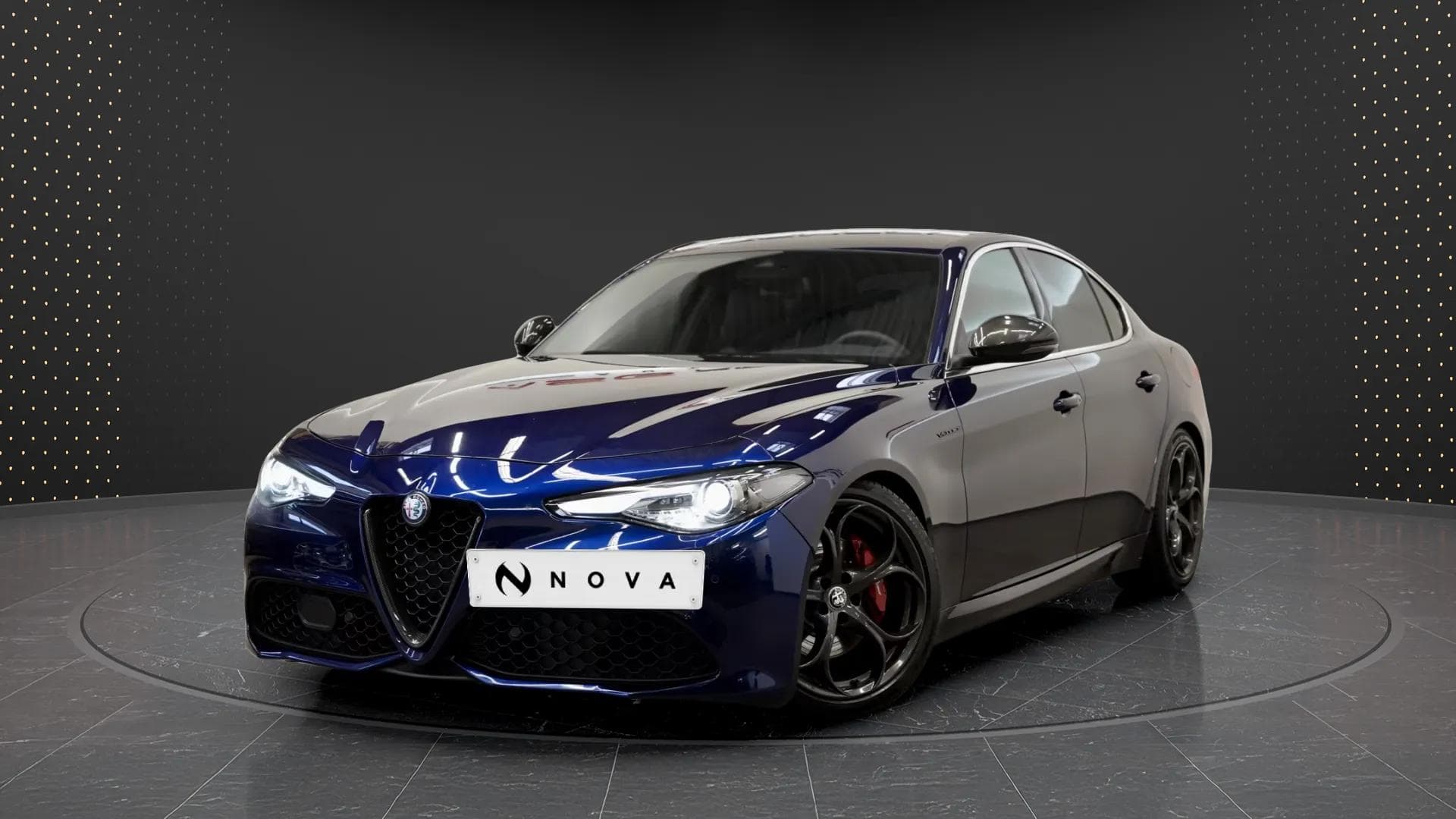 Alfa Romeo Giulia 2019 - Photo principale