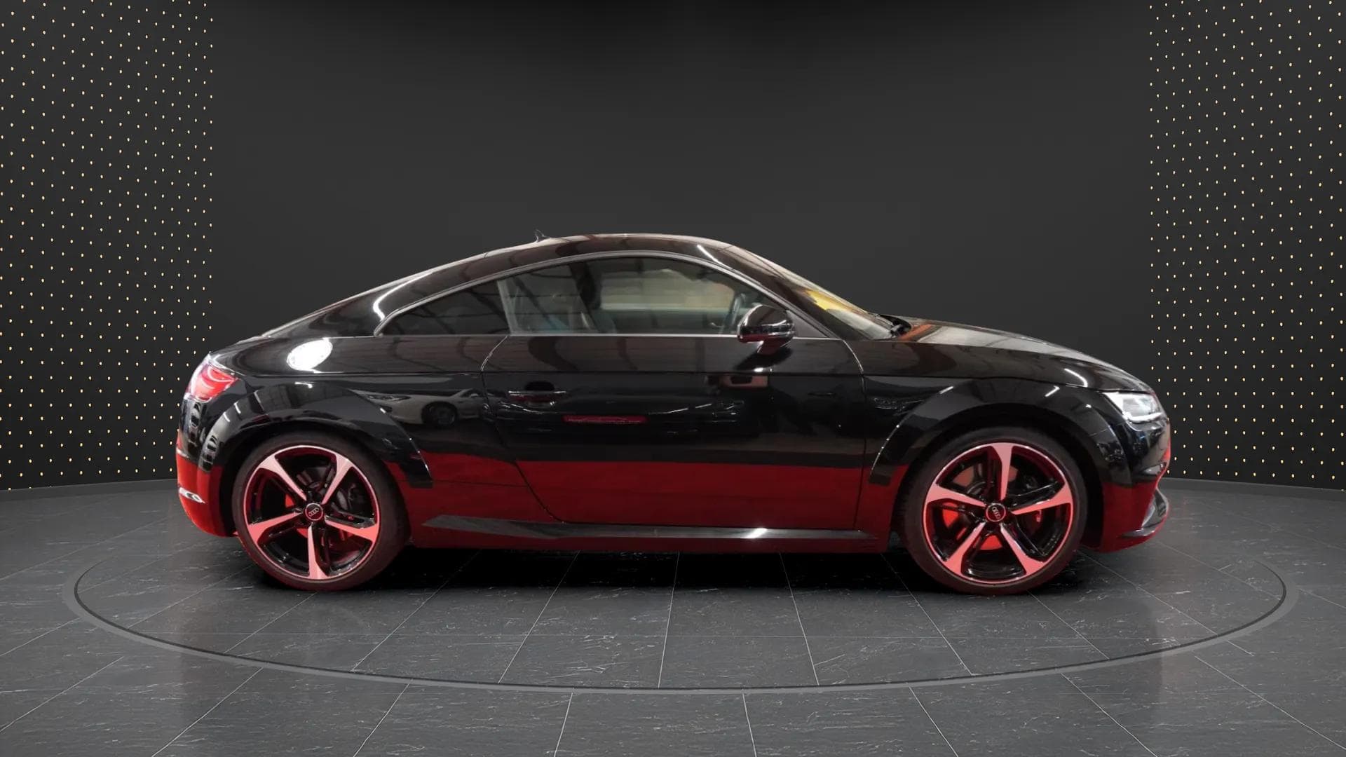 Audi TTS 2017 - Photo 4