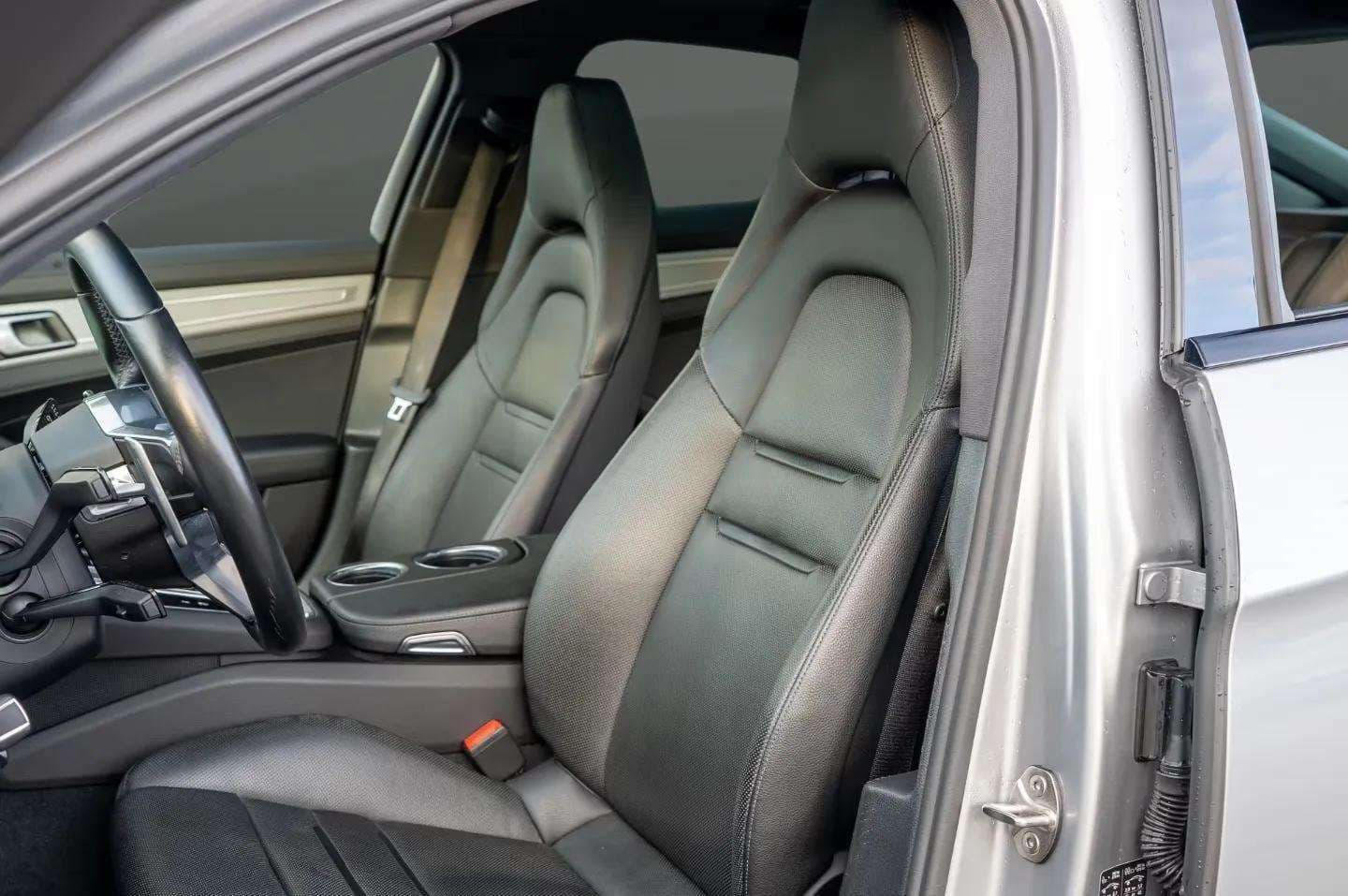 Porsche Panamera 2019 - Photo 4