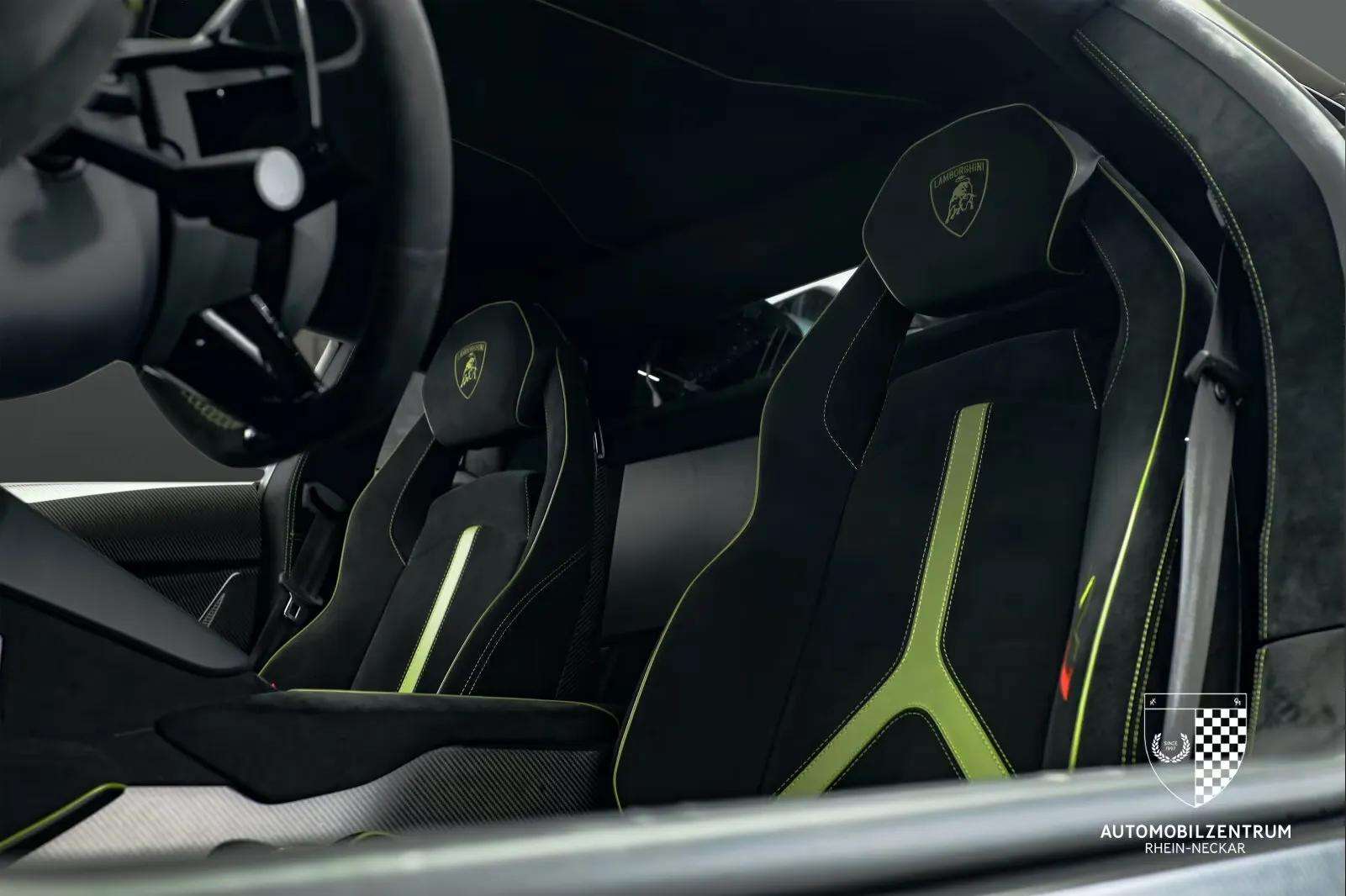 Lamborghini Aventador 2019 - Photo 3