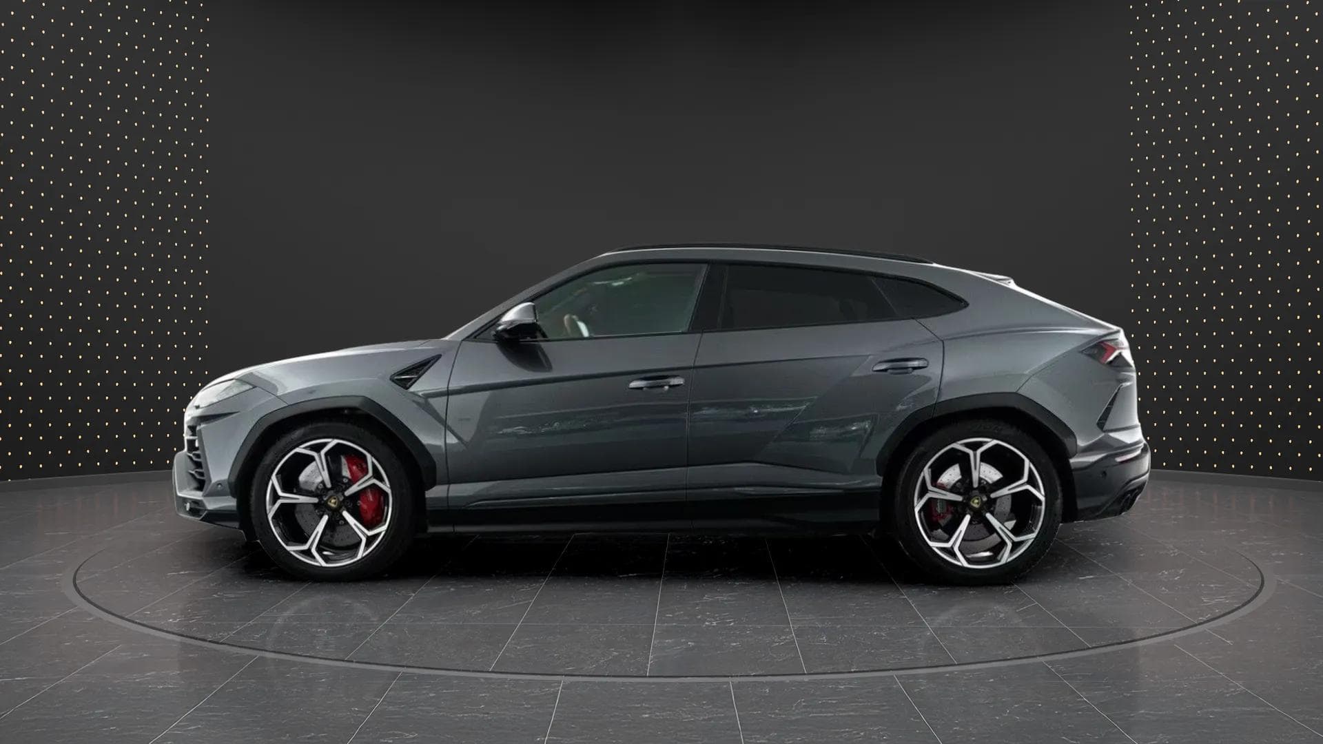 Lamborghini Urus 2019 - Photo 4