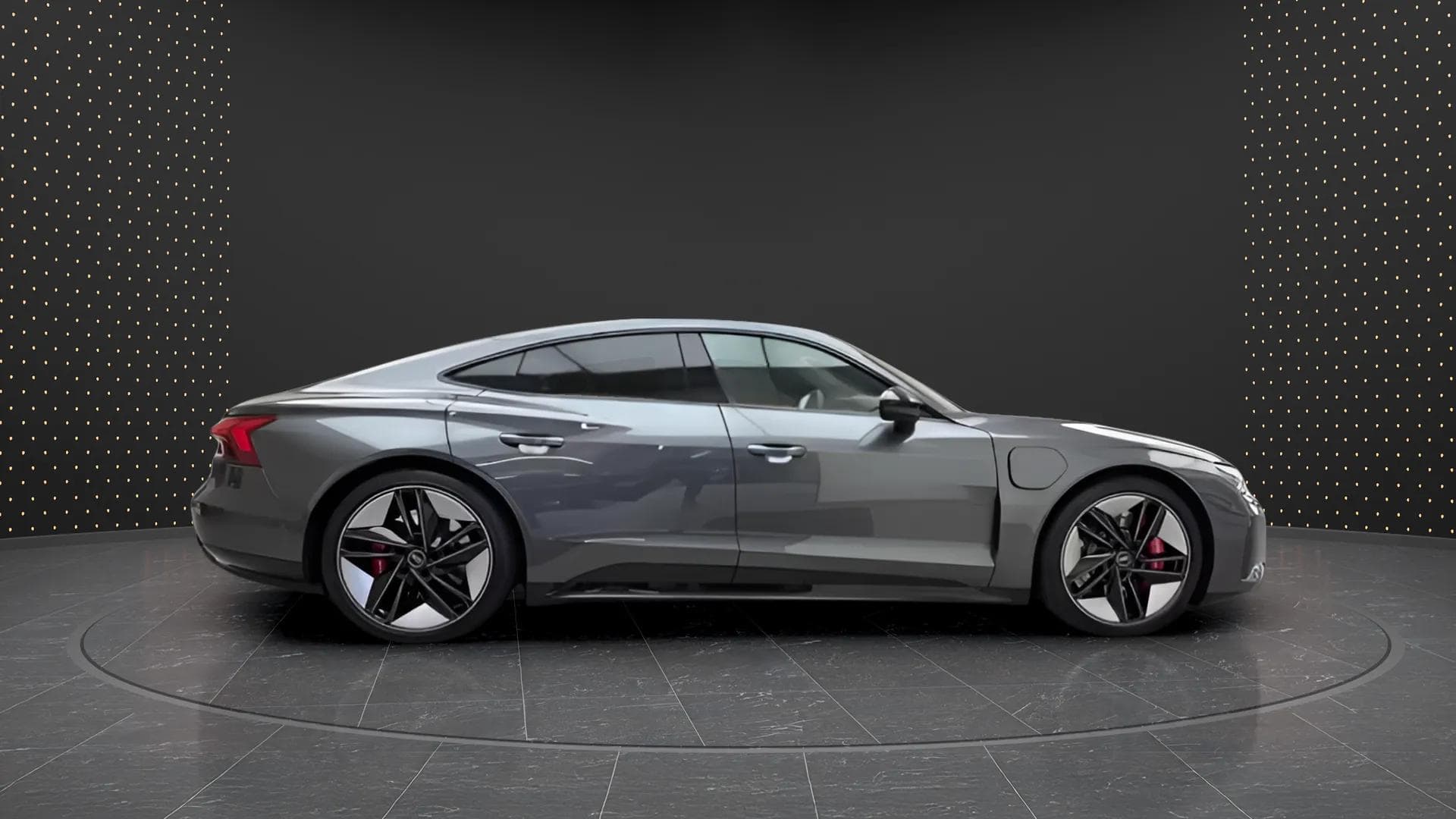 Audi RS e-tron GT 2021 - Photo 2