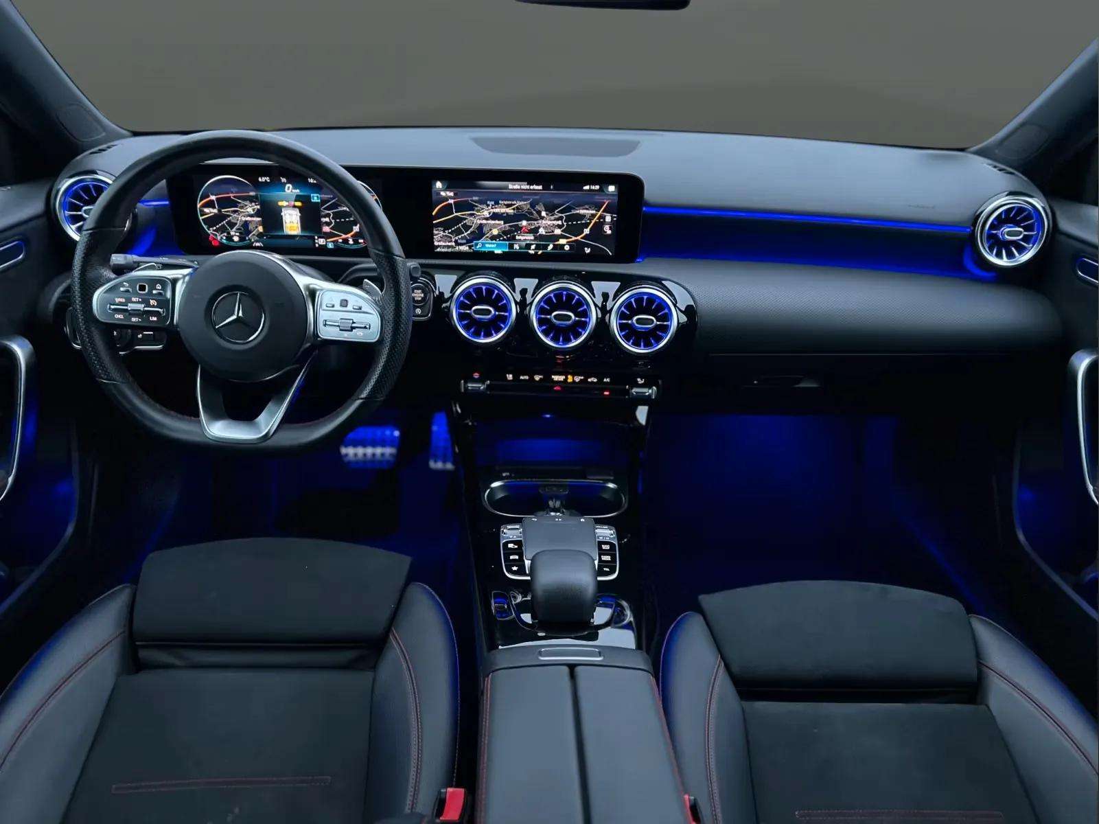 Mercedes-Benz A 200 2019 - Photo 2