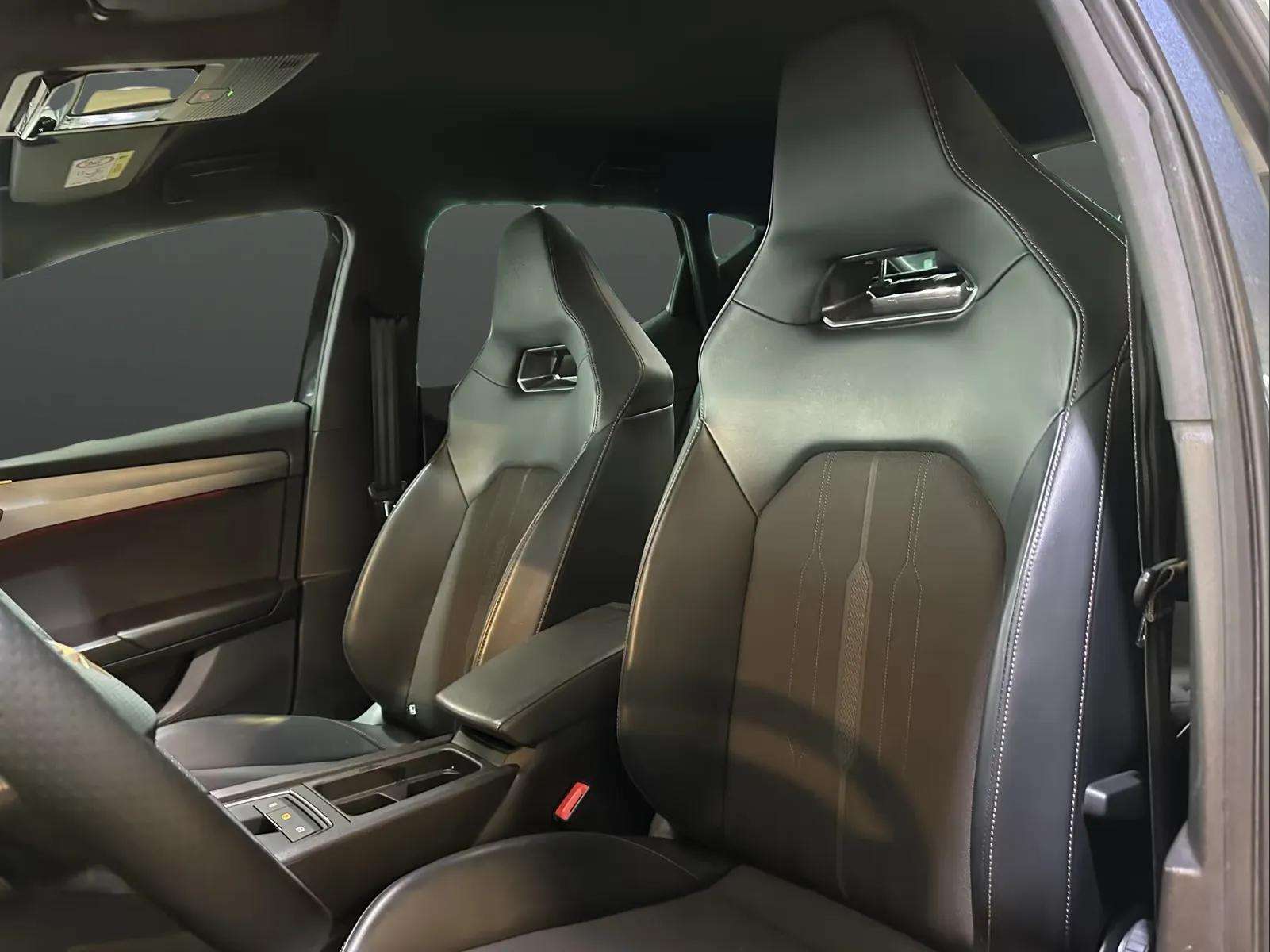 Cupra Leon 2021 - Photo 3