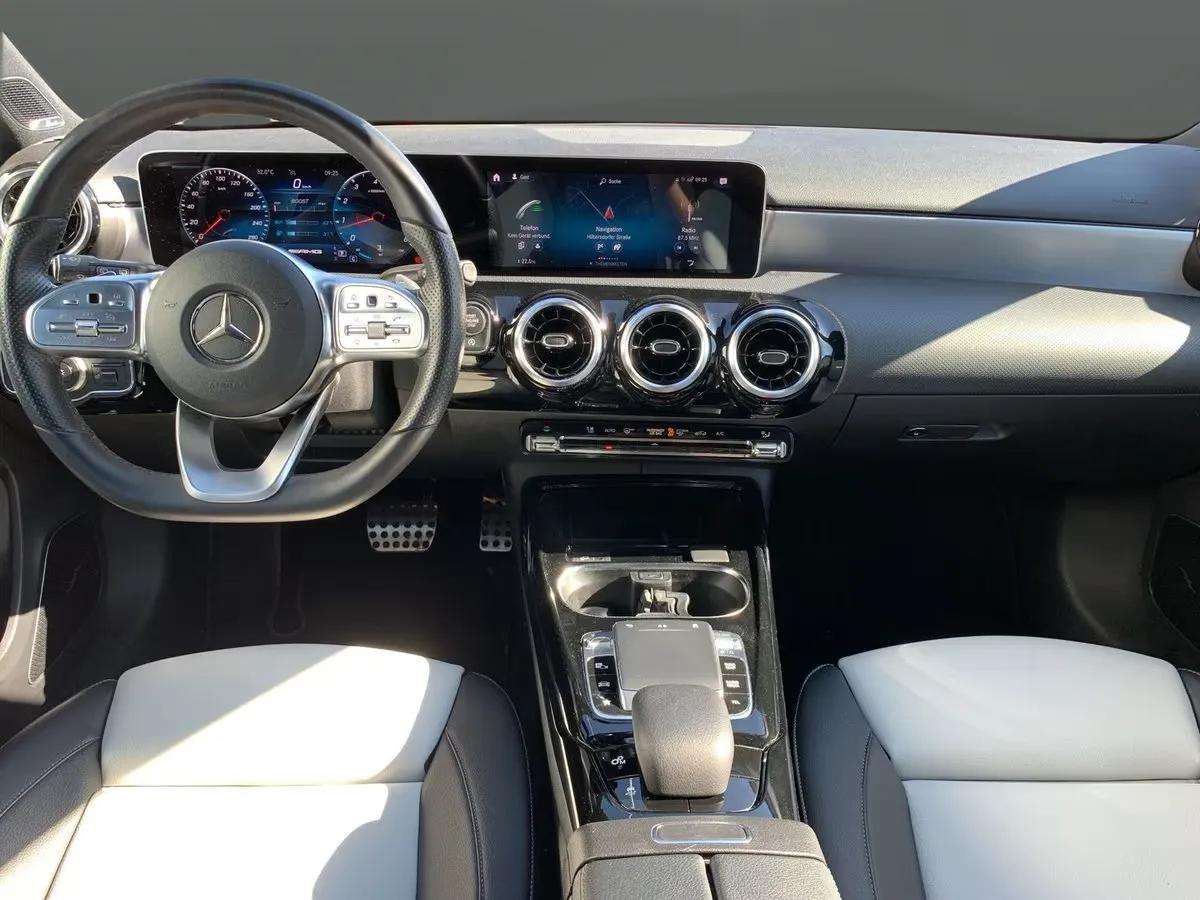 Mercedes-Benz A 35 AMG 2019 - Photo