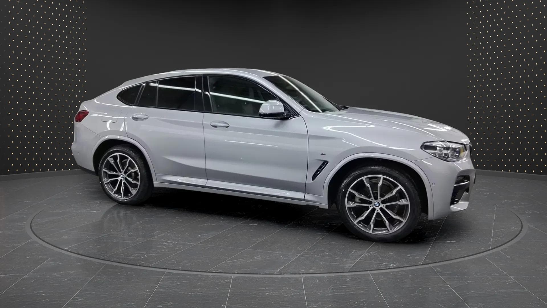 BMW X4 2021 - Photo 2