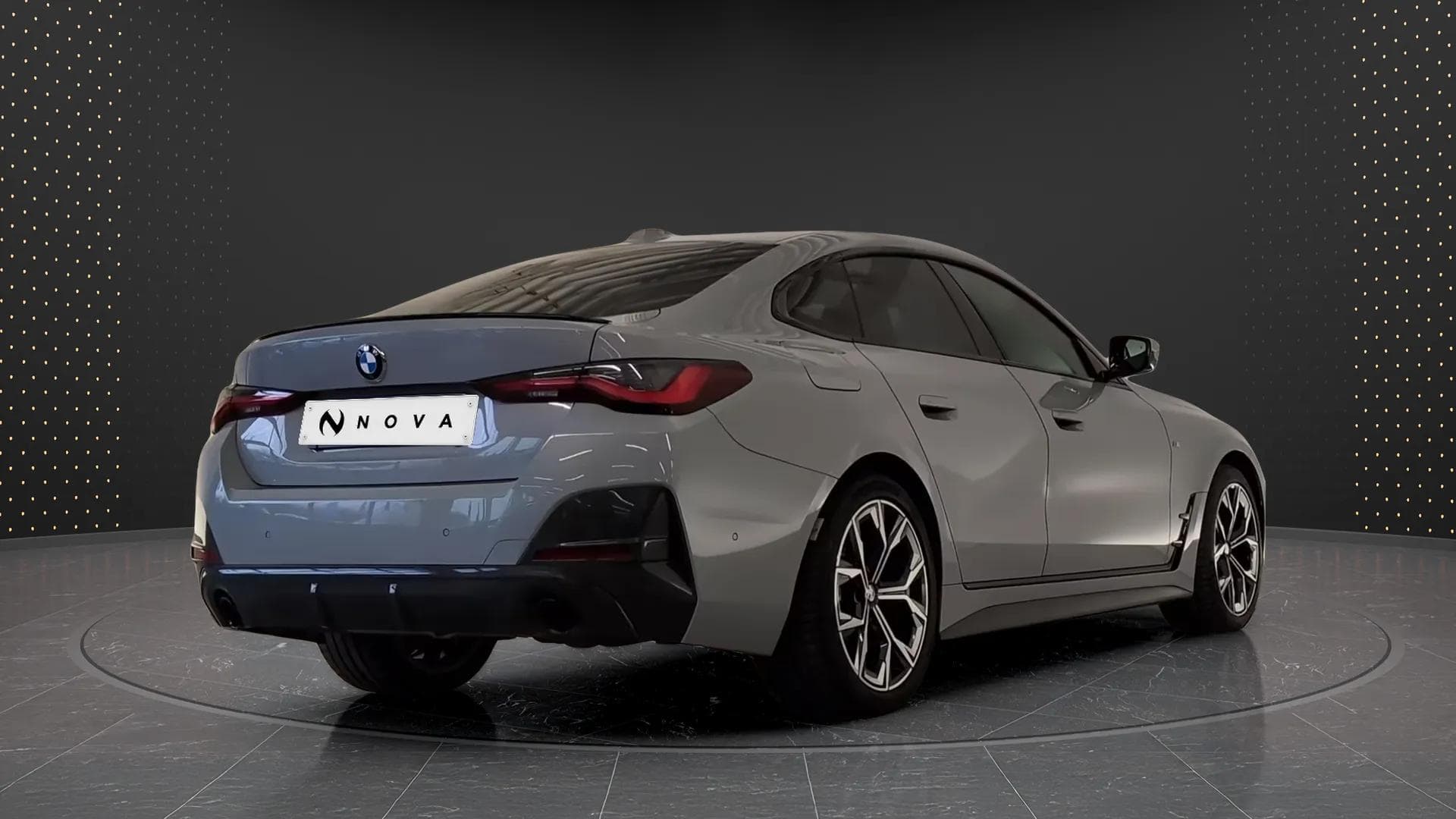 BMW Serie 4 2022 - Photo 4