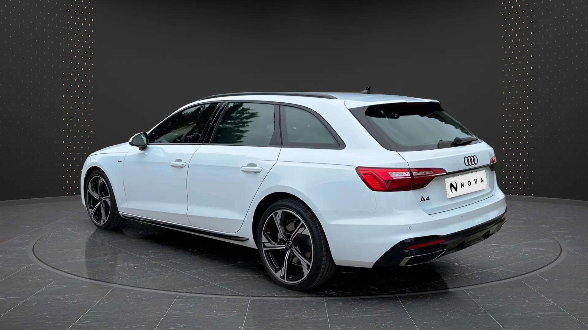 Audi A4 2023 - Photo 4