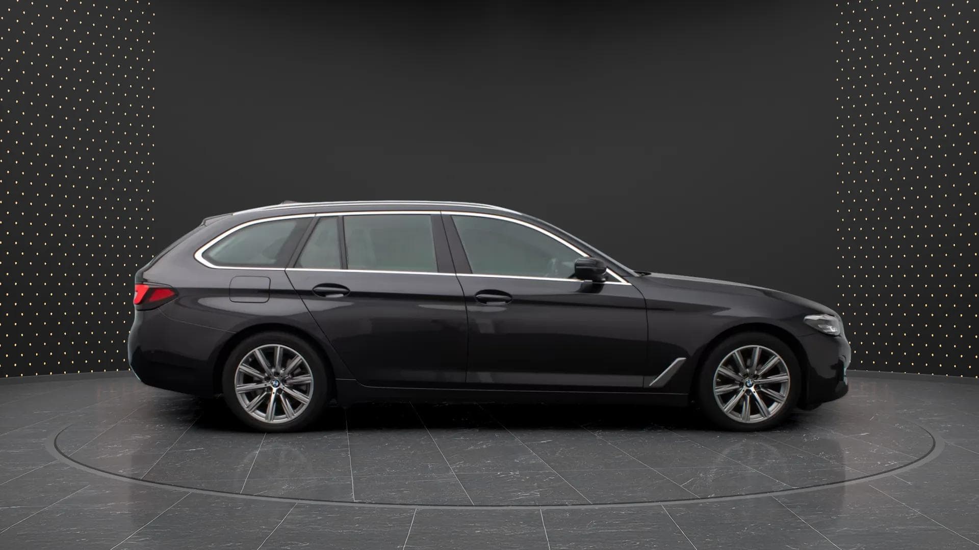 BMW 520 2022 - Photo 5