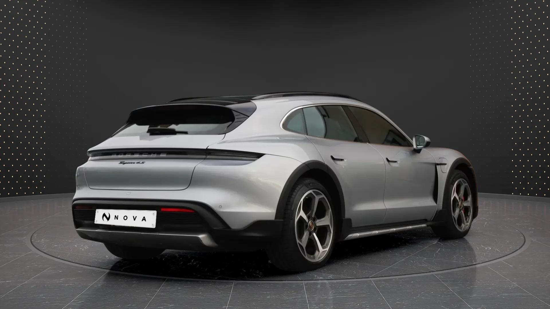 Porsche Taycan 2021 - Photo 4
